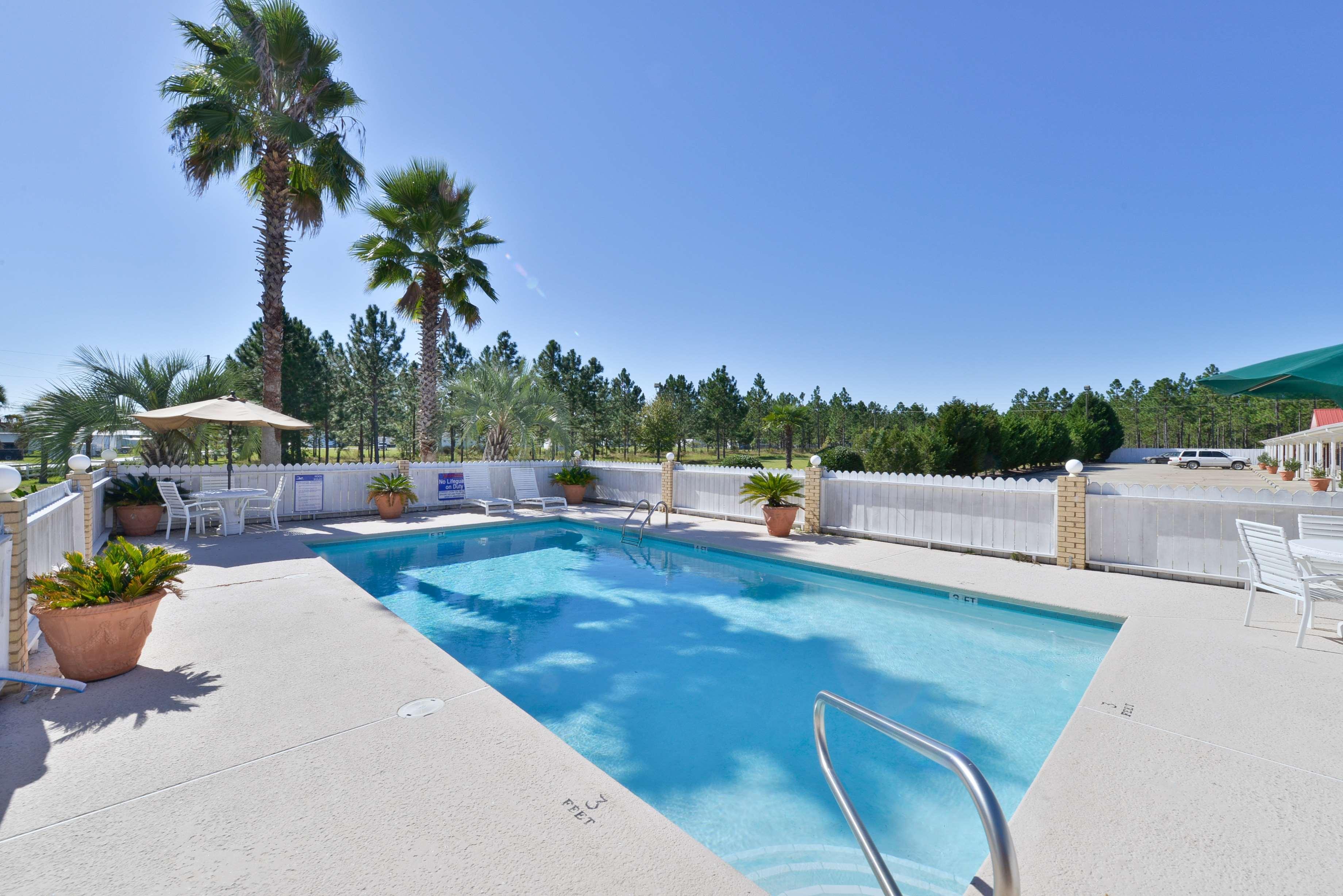 Playa Americas Best Value Inn Hazlehurst, GA