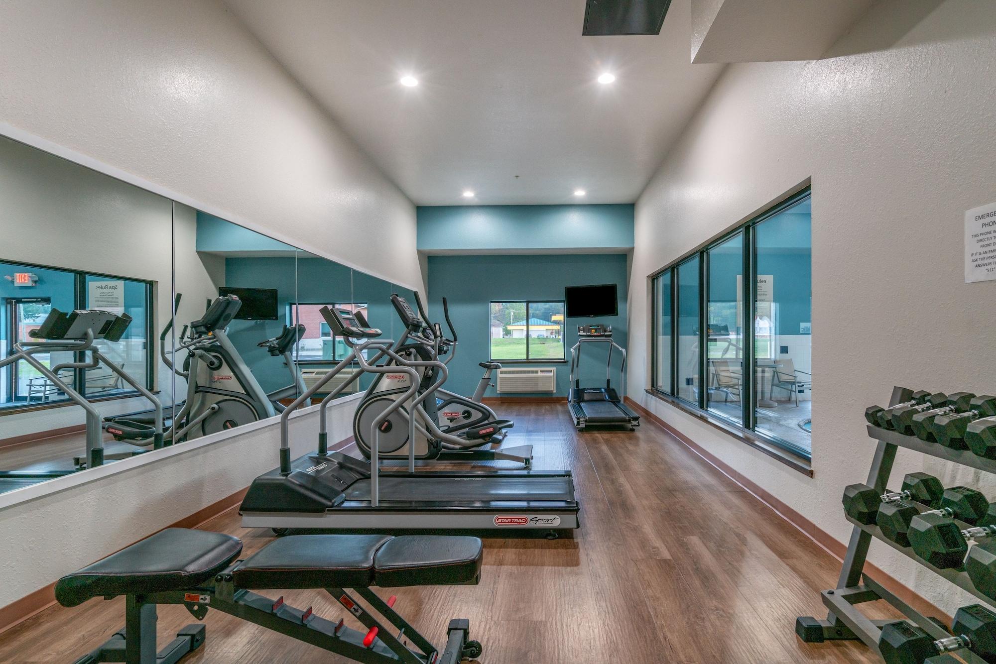 Gimnasio Holiday Inn Express Hotel & Suites ELKINS by IHG