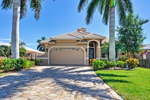 Alquiler Temporario - Superb Naples Home w/ Den & Private Saltwater Pool