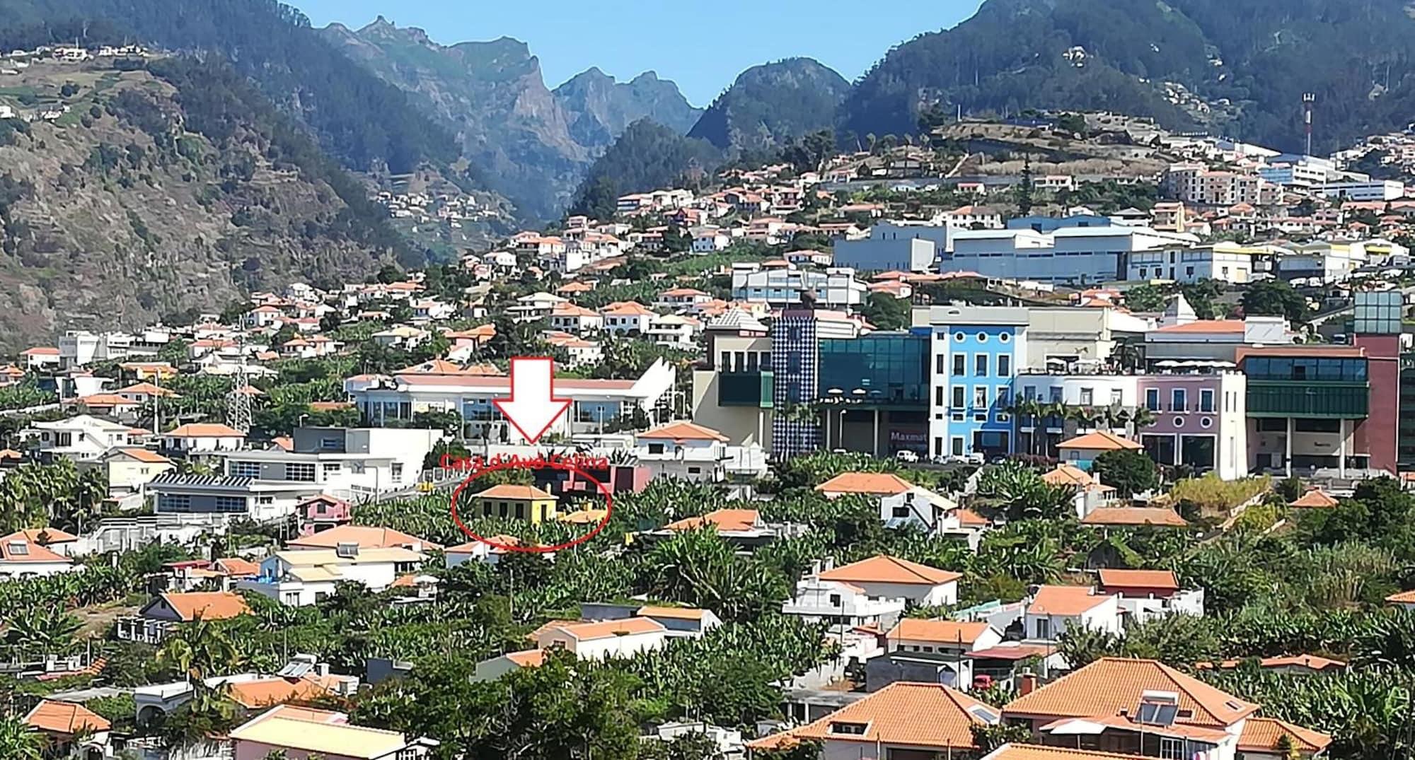 Vista Exterior Casa da Avó Celina