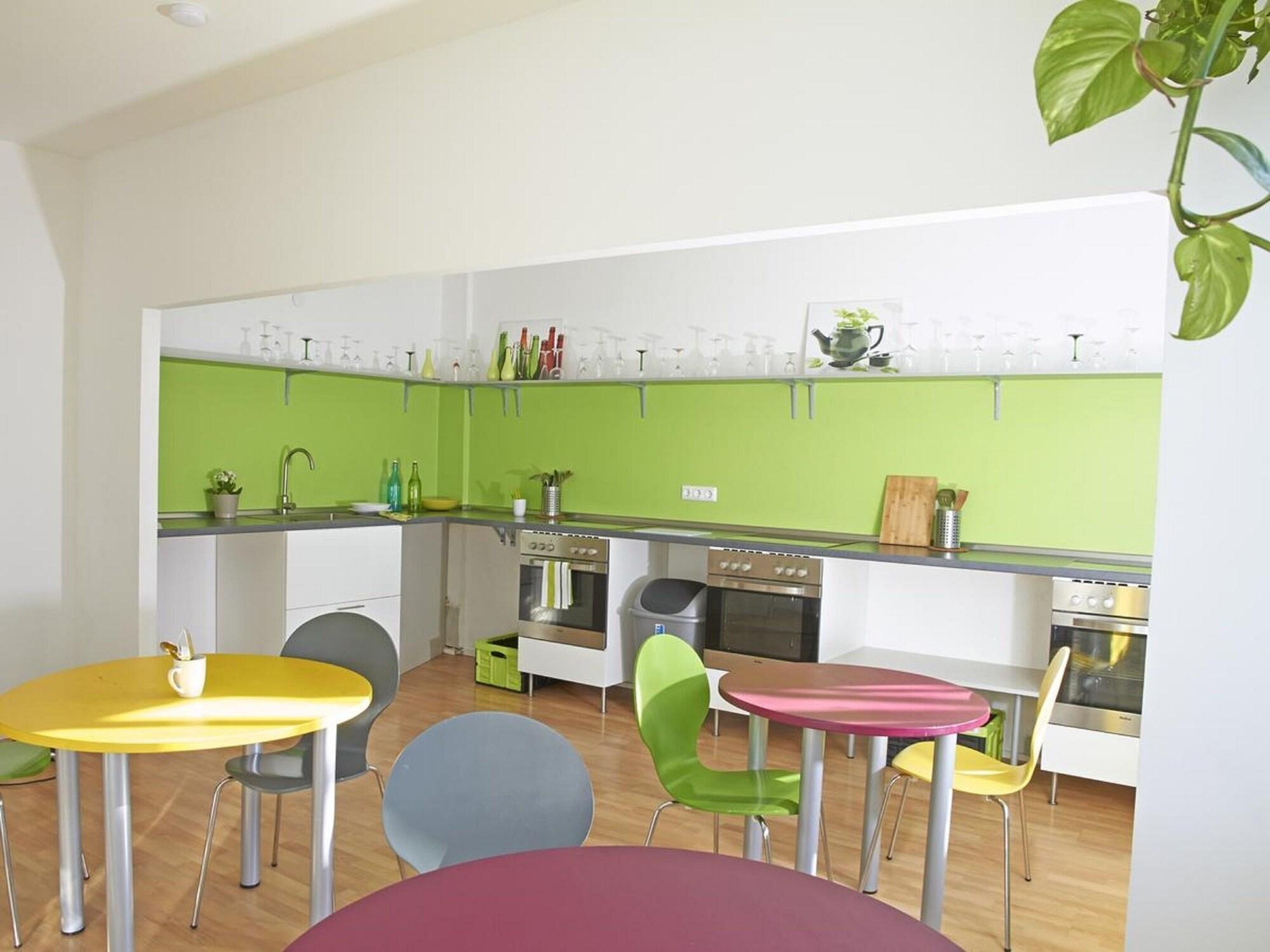 Instalaciones Recreativas PM-Rooms