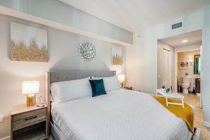 Alquiler Vacacional - NEW Luxury Resort Located Near Food,Shops,Airport