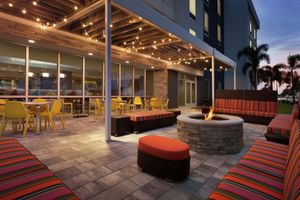 Alojamiento - Home2 Suites by Hilton Sarasota - Bradenton Airport, FL