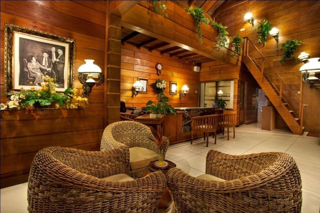 Vista Lobby Citra Cikopo Hotel