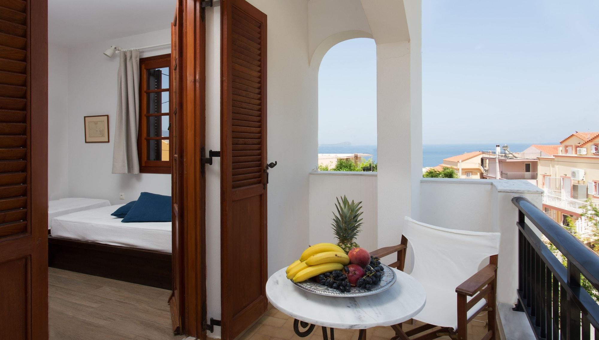 Varios Venetia Apartments