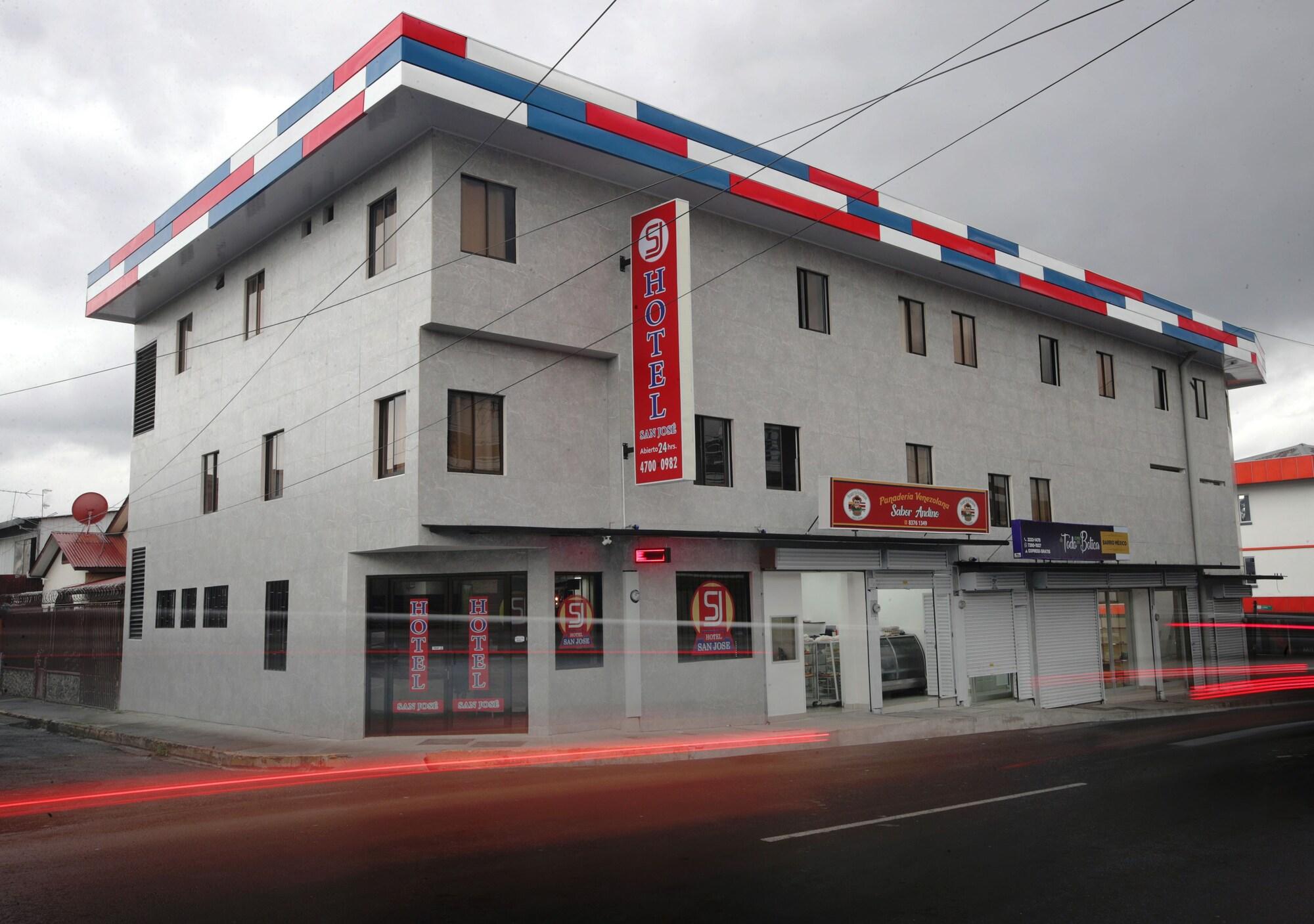 Varios Hotel San José