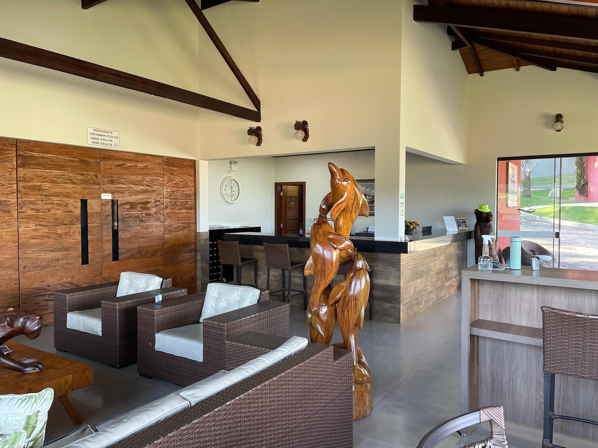 Vista Lobby Escarpas Resort