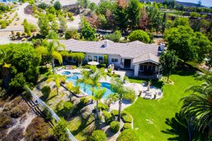 Alquiler Vacacional - Temecula Wine Country Estate with sweeping views of Temecula Valley