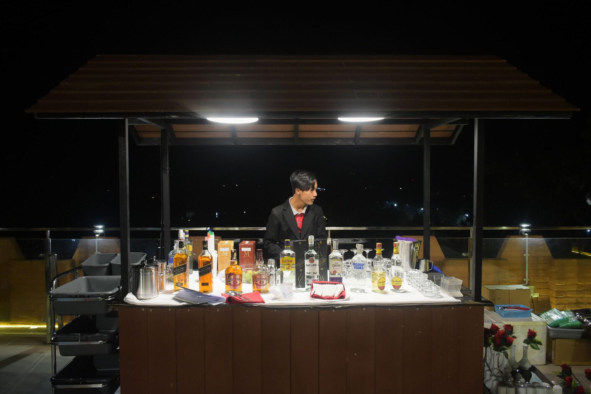 Bar/Salón Bagan Sense Hotel