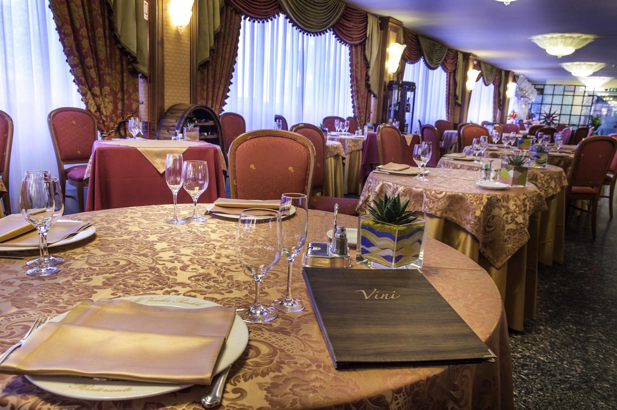 Restaurant Hotel La Bussola