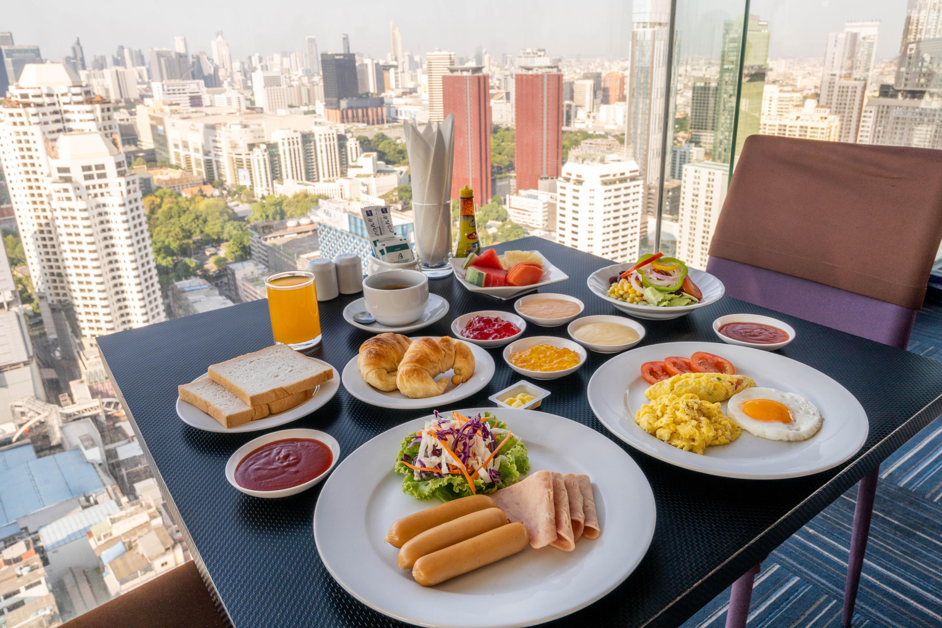 Restaurant Baiyoke Suite