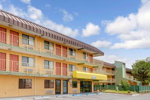 Alojamiento - Days Inn by Wyndham El Paso I-10 East