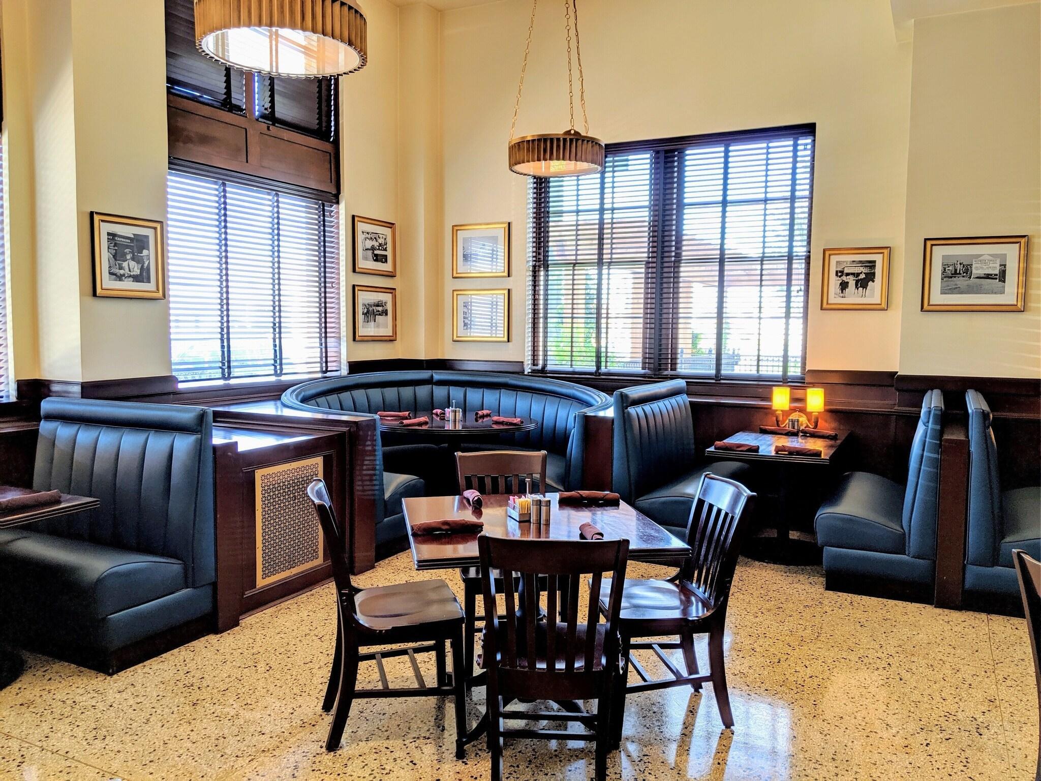 Restaurant Hotel Settles