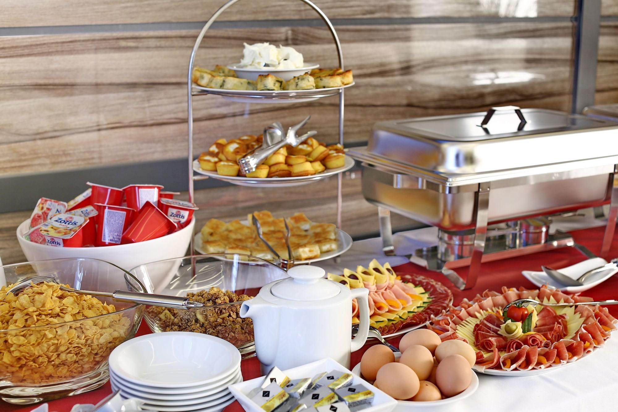 Restaurant Hotel Theater Belgrade