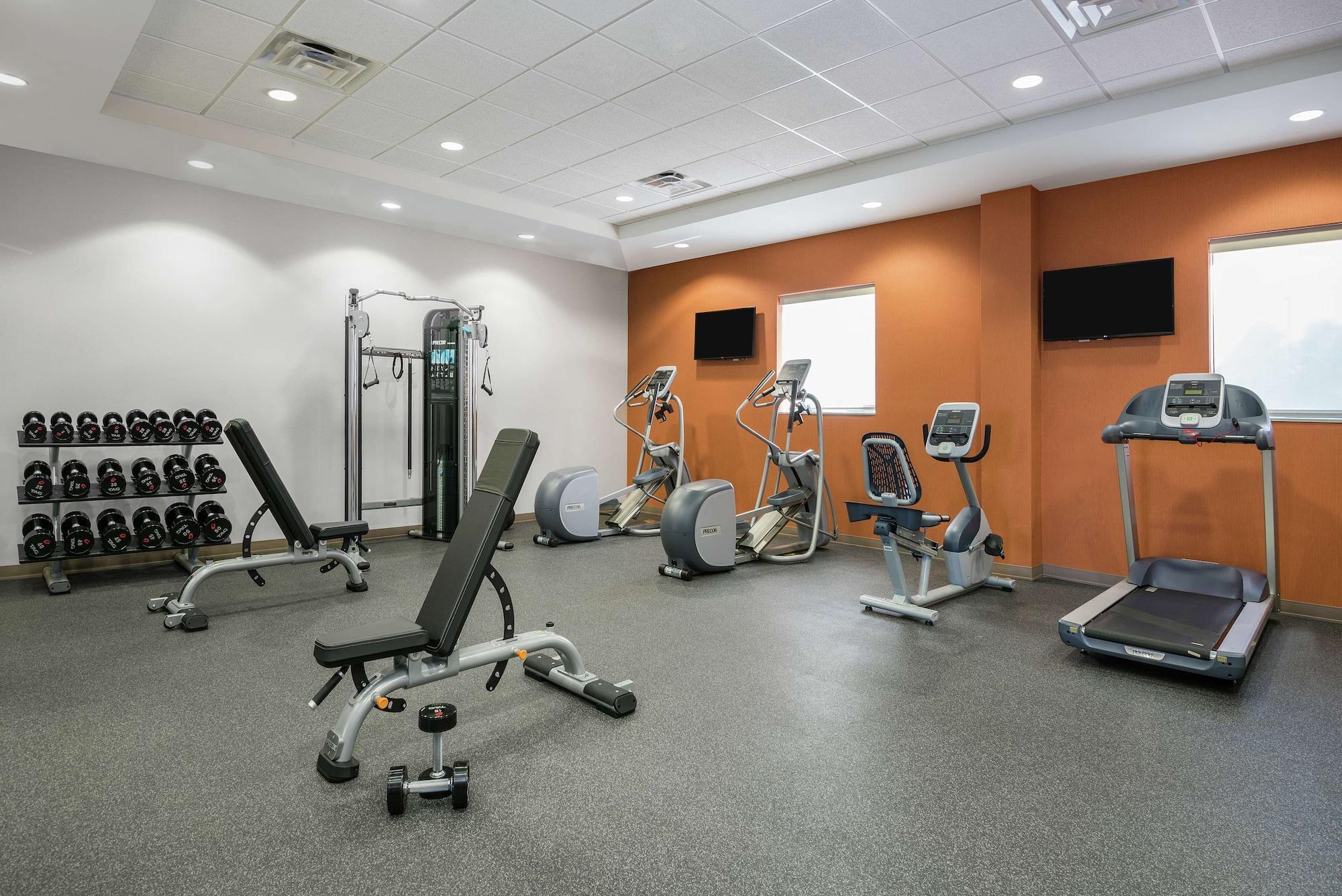 Gimnasio Home2 Suites by Hilton Austin Airport
