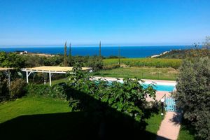 Alquiler Vacacional - Villa pool garden sea-mountain view, family friendly, Wi-fi Air-co E.V. charge