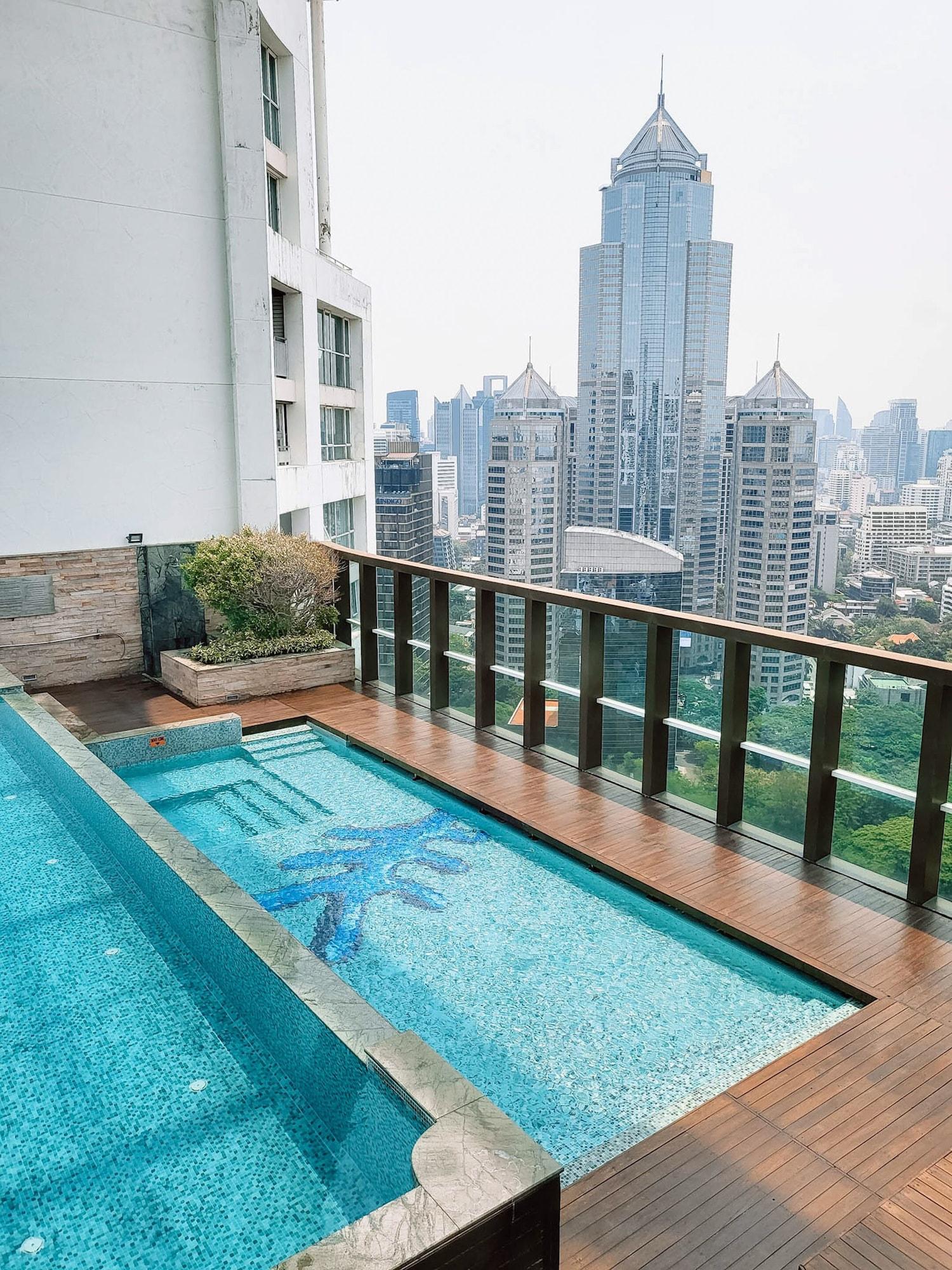 Vista Exterior Urbana Langsuan Hotel