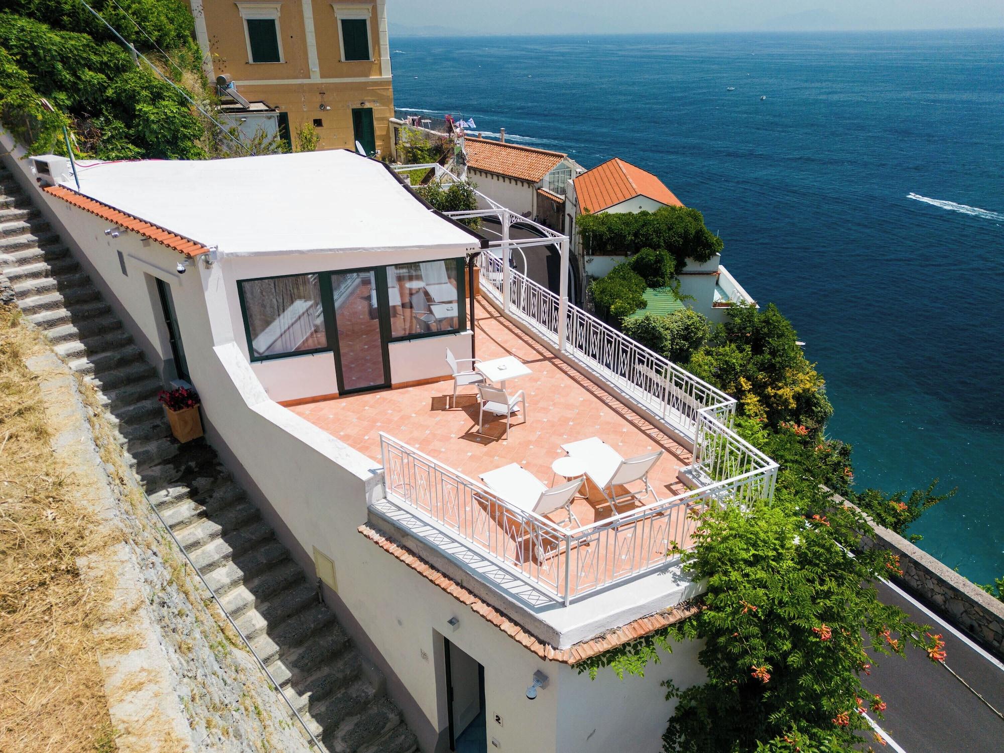 Vista Exterior Eden sul Mare