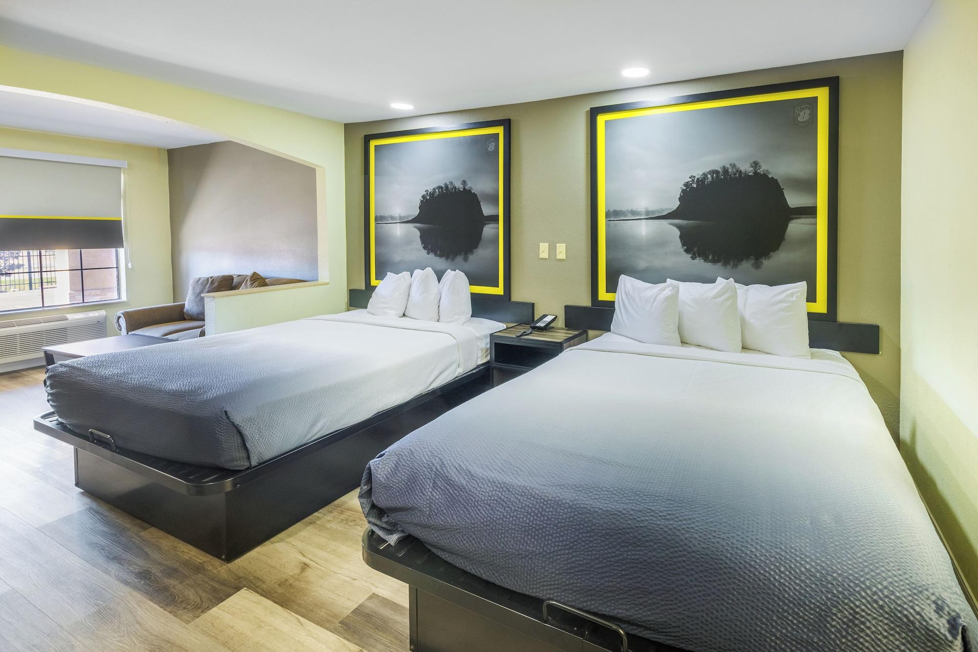 Habitación Super 8 by Wyndham Jackson MS Near the Fairgrounds