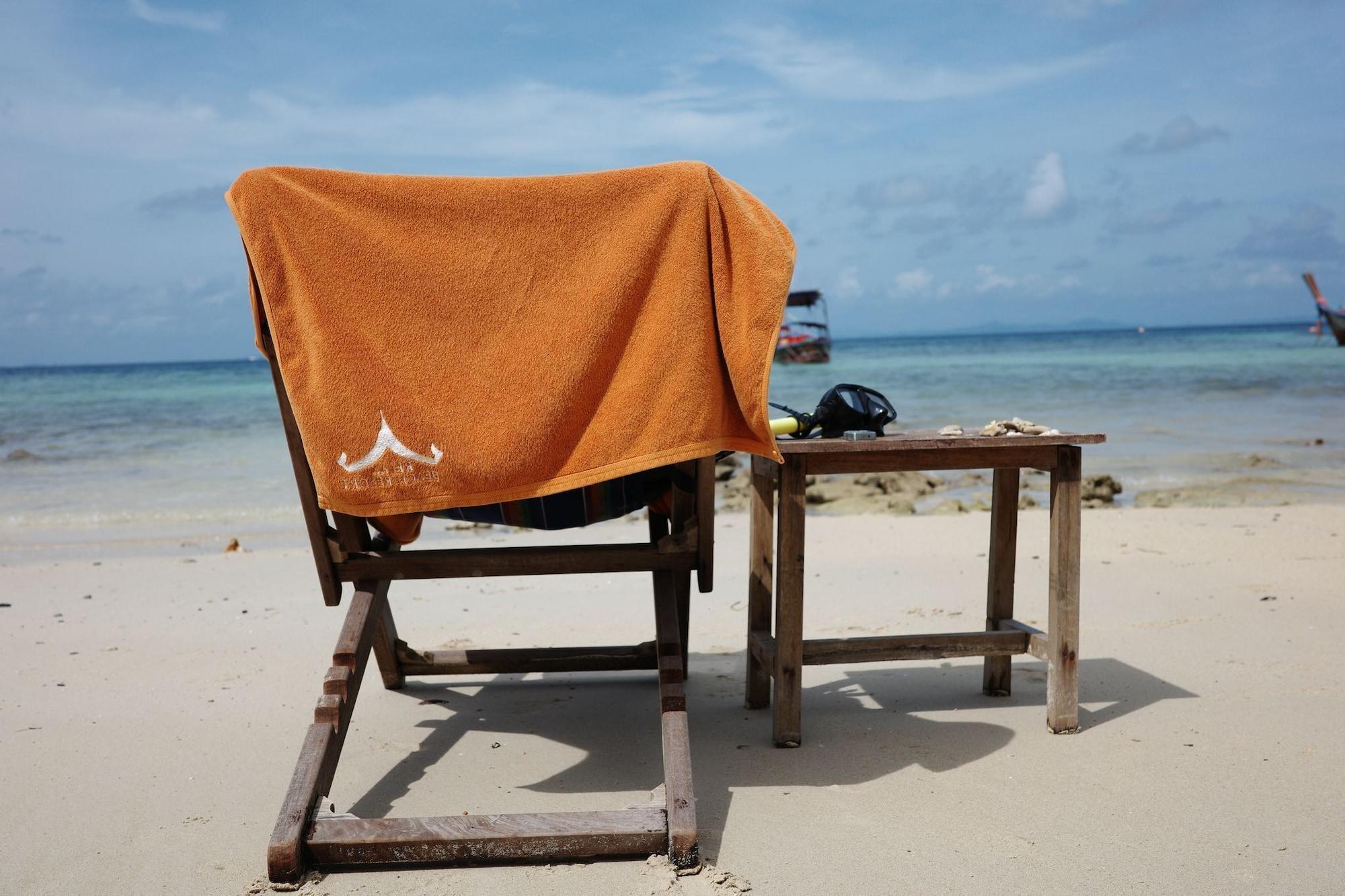 Playa Phi Phi Relax Beach Resort