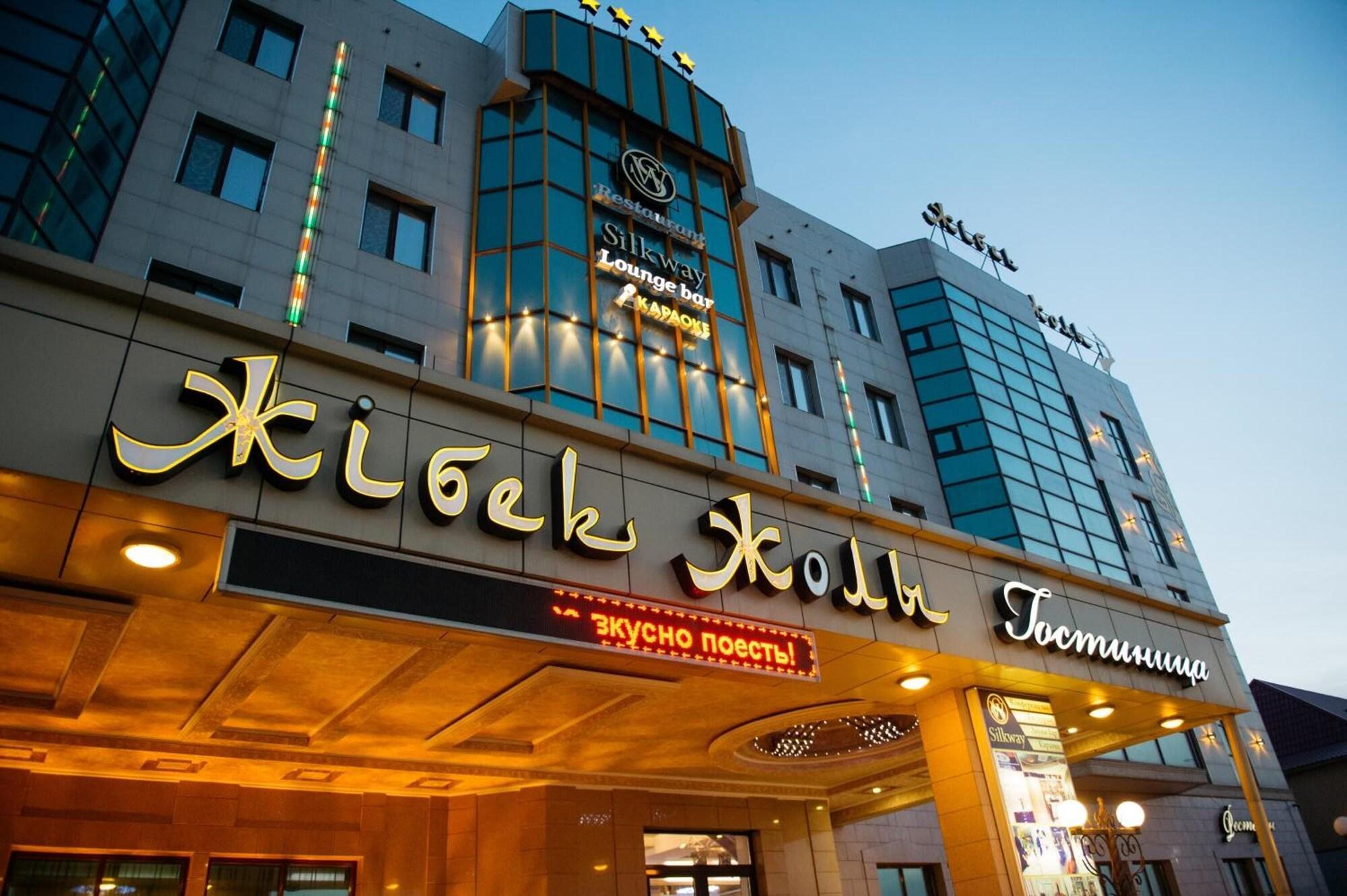 Vista Exterior Hotel Zhibek Zholy