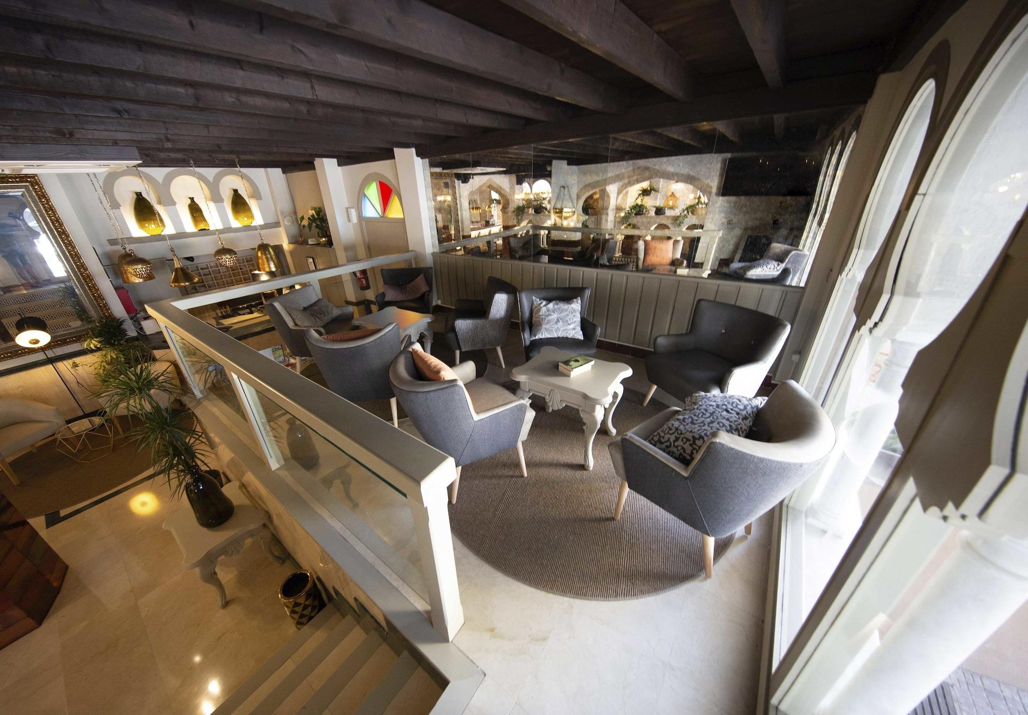 Varios Hotel Casablanca