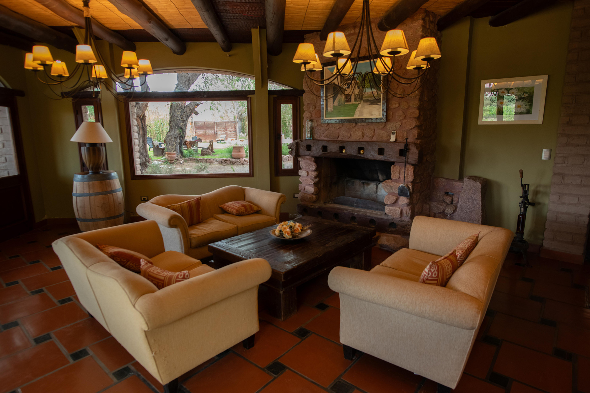 Vista Lobby La Casa De La Bodega - Wine Boutique Hotel