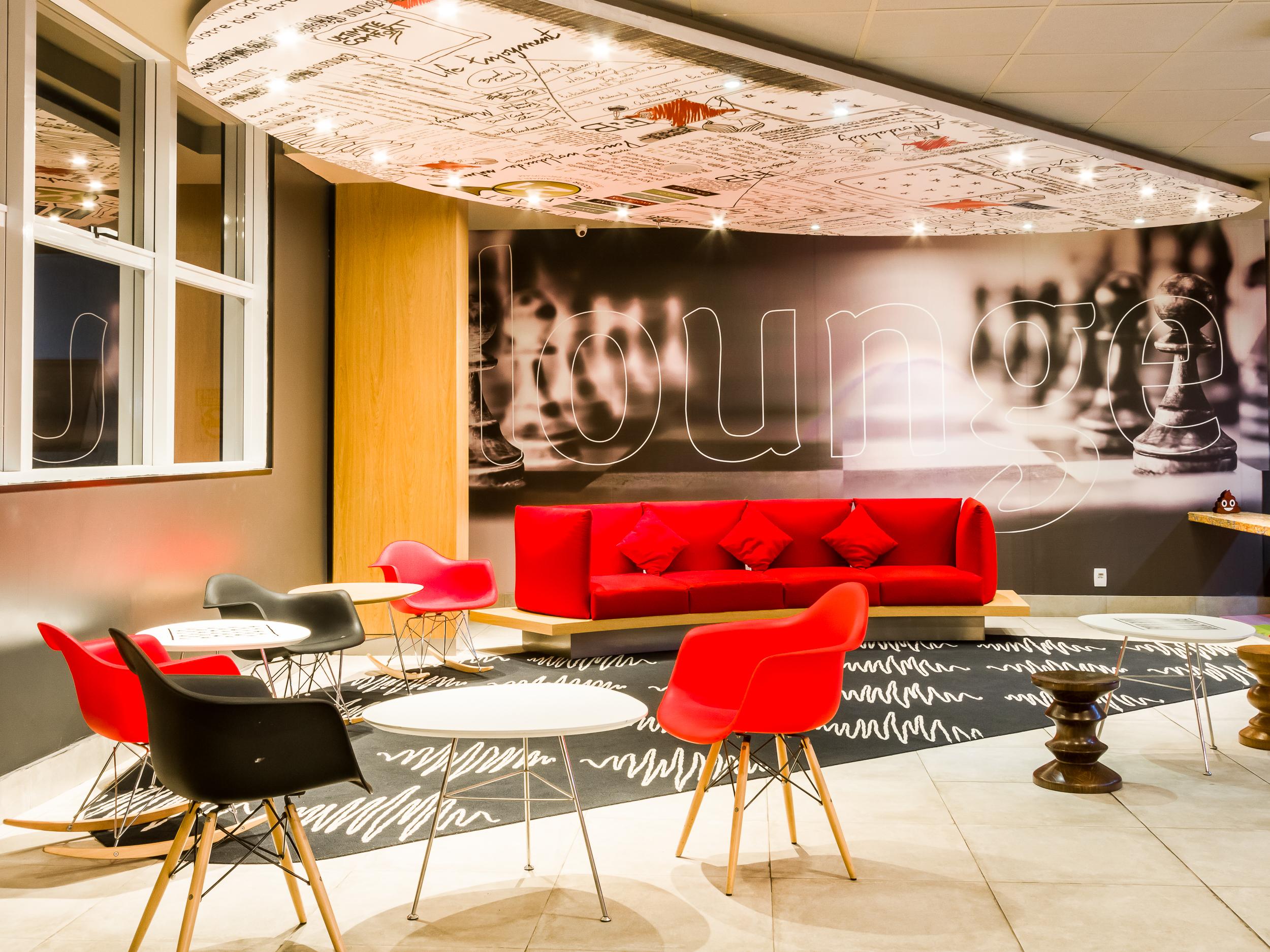 Bar/Salón ibis Marilia