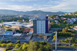 Alojamiento - Comfort Inn Tegucigalpa