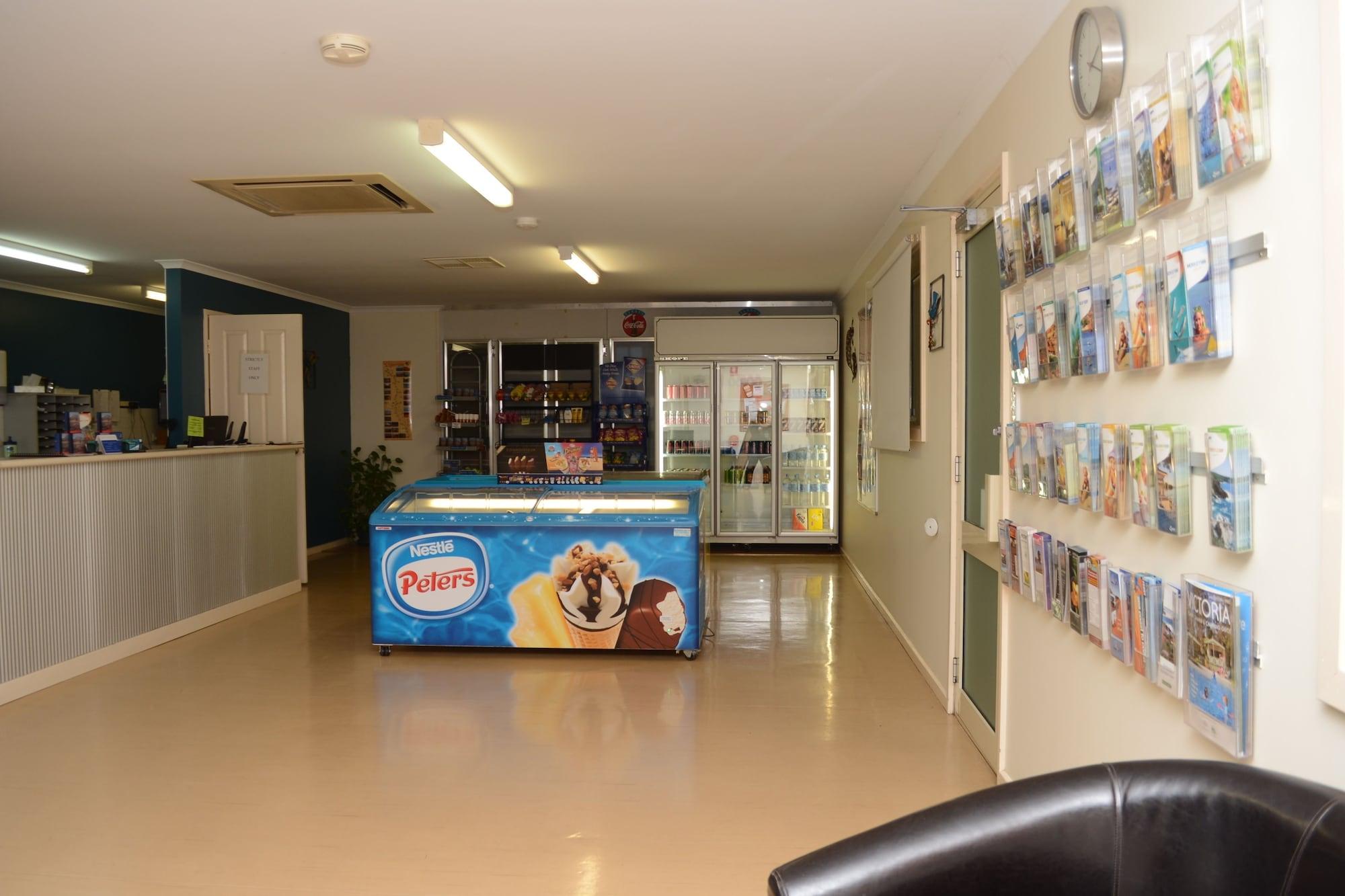 Vista Lobby Discovery Parks - Roxby Downs