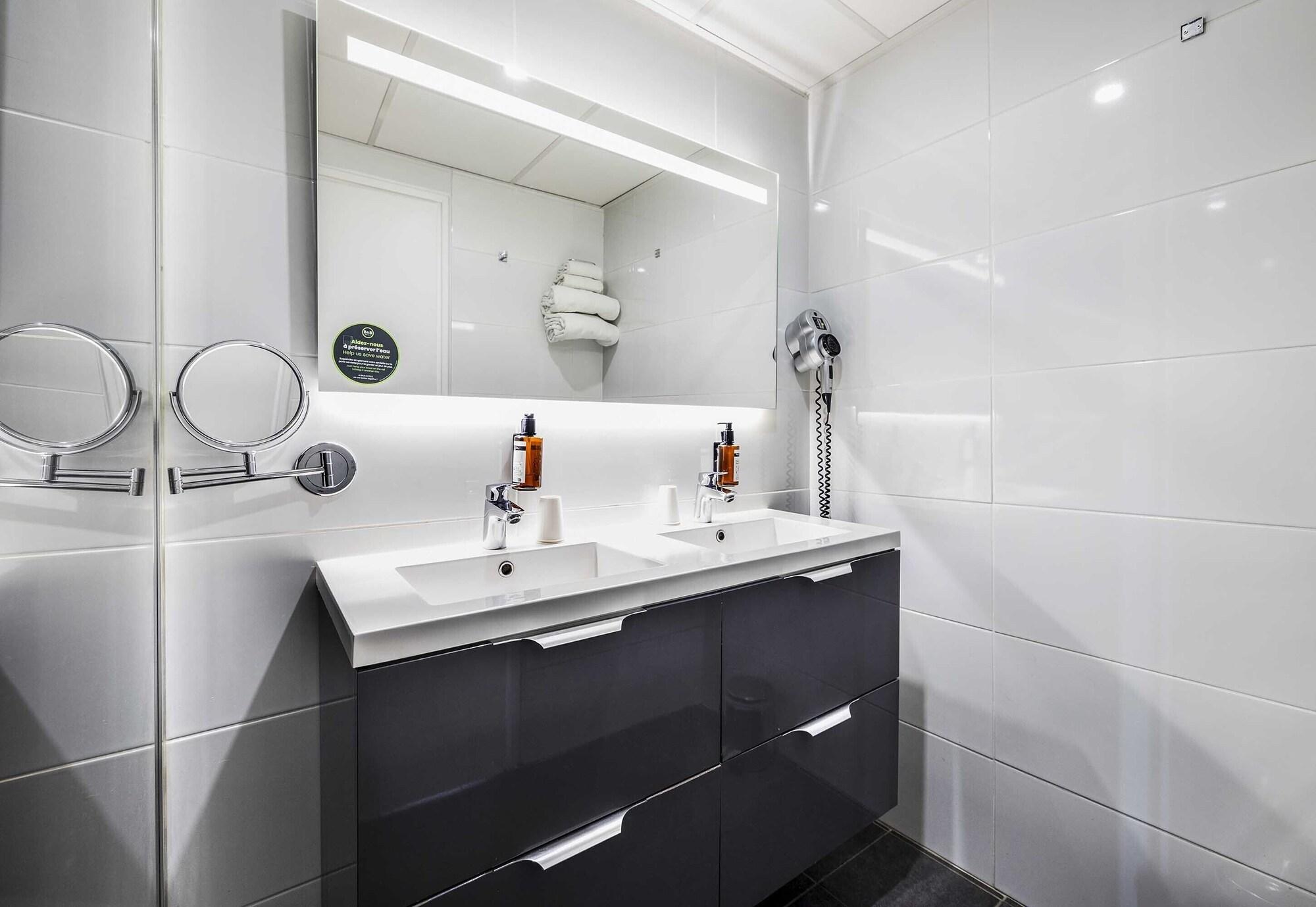 Equipamiento de Habitación B&B HOTEL Perpignan Centre