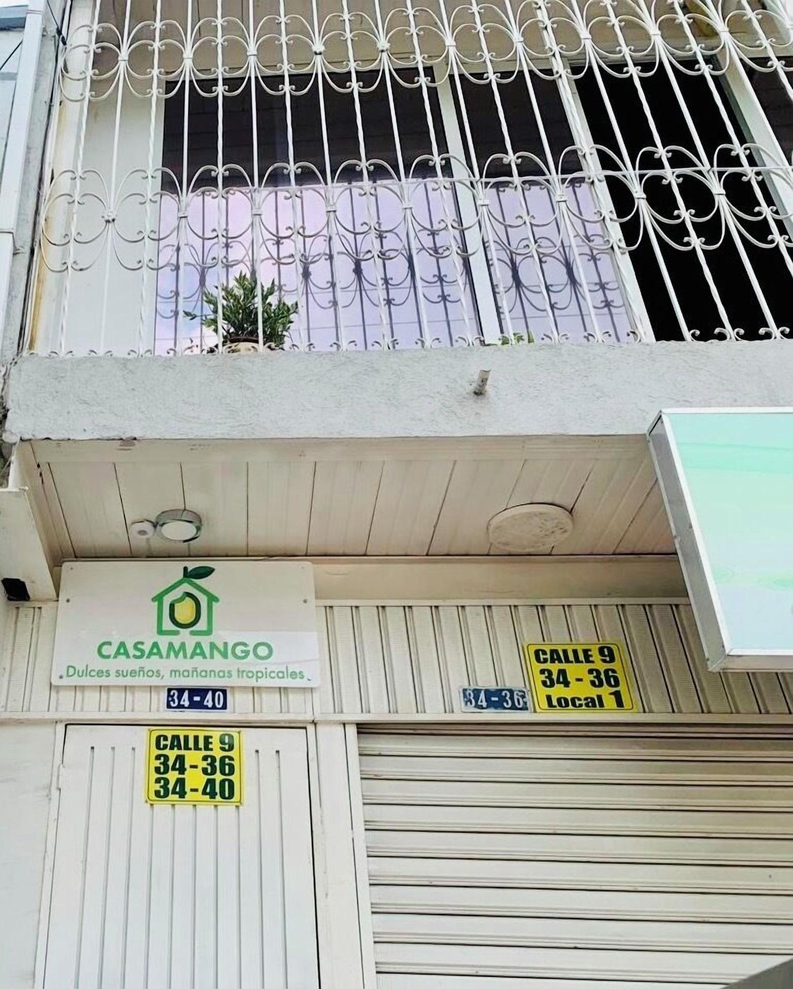 Vista Exterior CASA MANGO