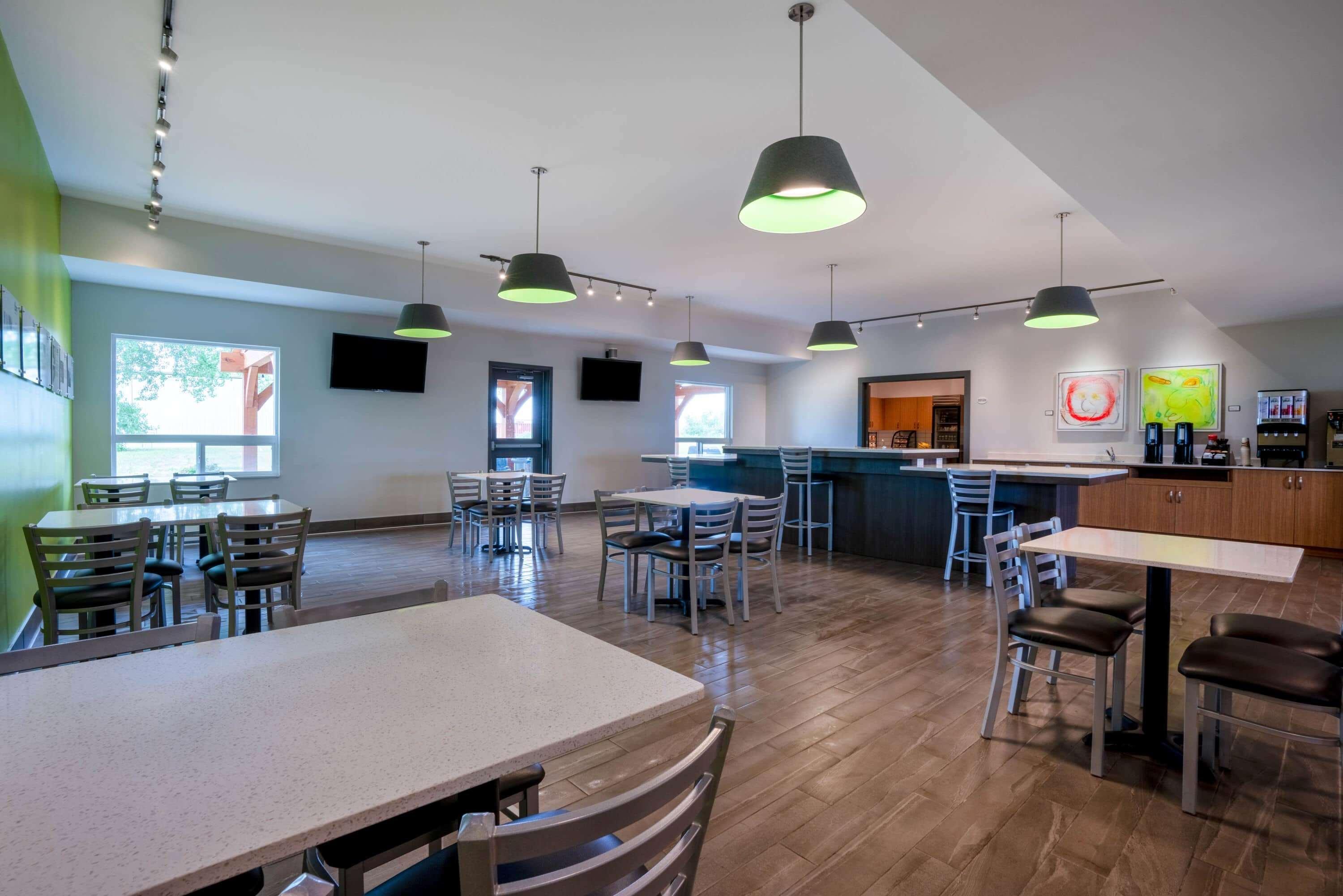 Restaurant Super 8 by Wyndham Winnipeg East MB