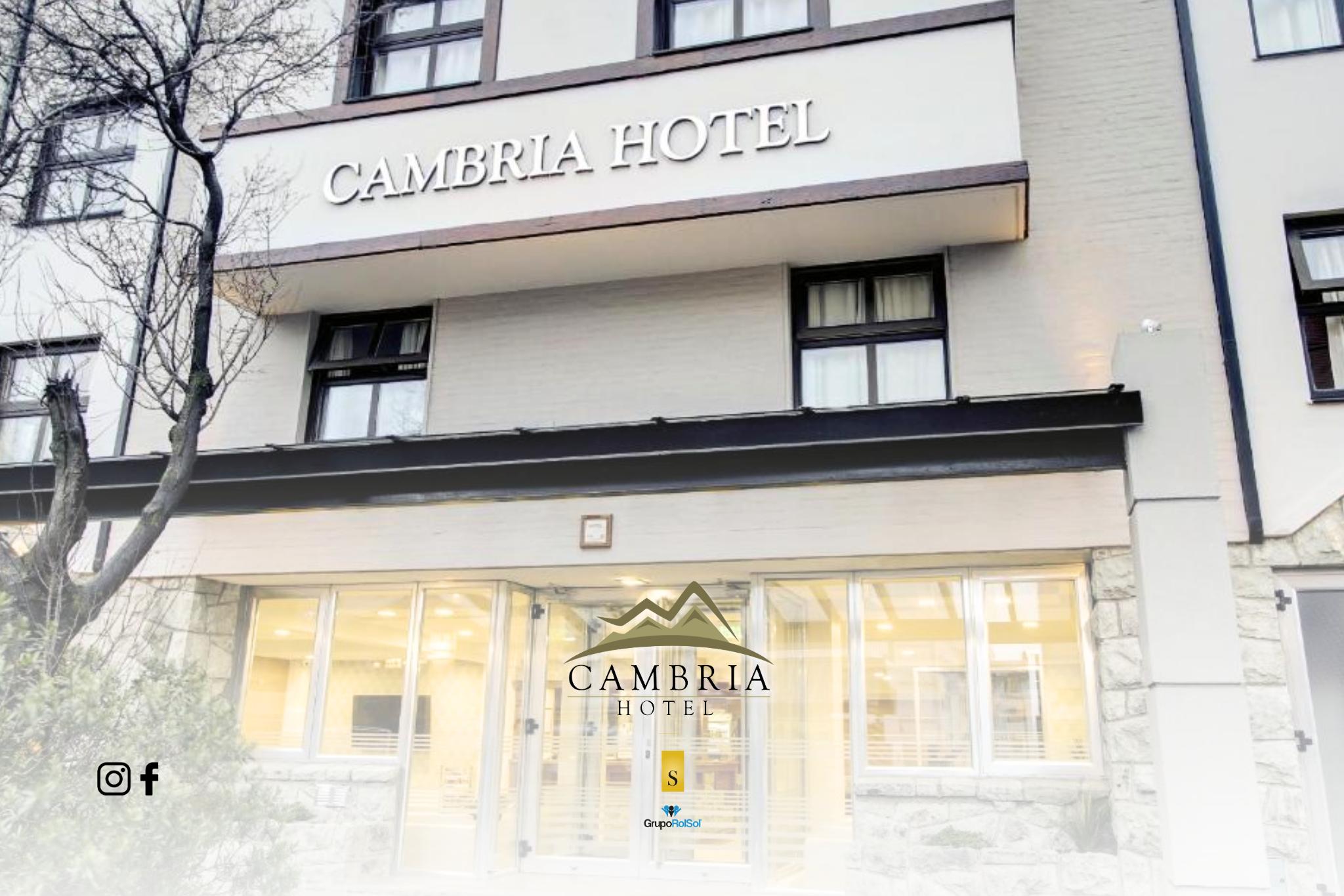 Vista Exterior Cambria Hotel