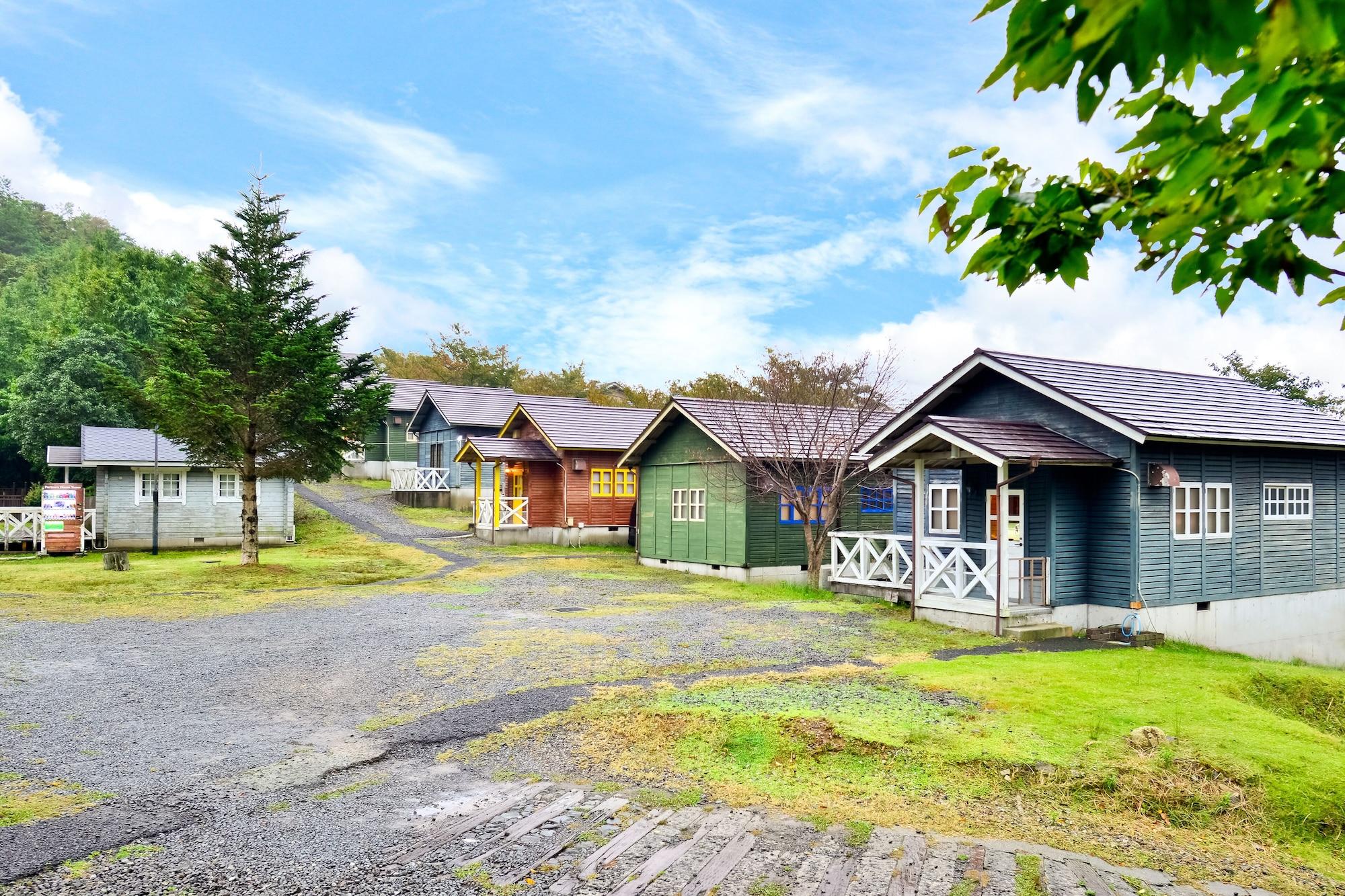 Vista Exterior Partners House Yuasa