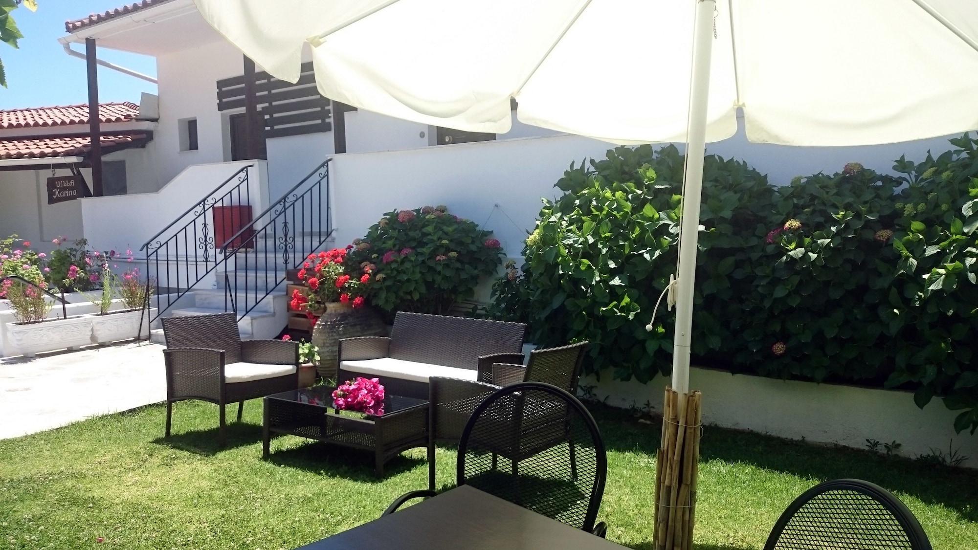 Instalaciones Recreativas Villa Karina - Near Achladies Beach