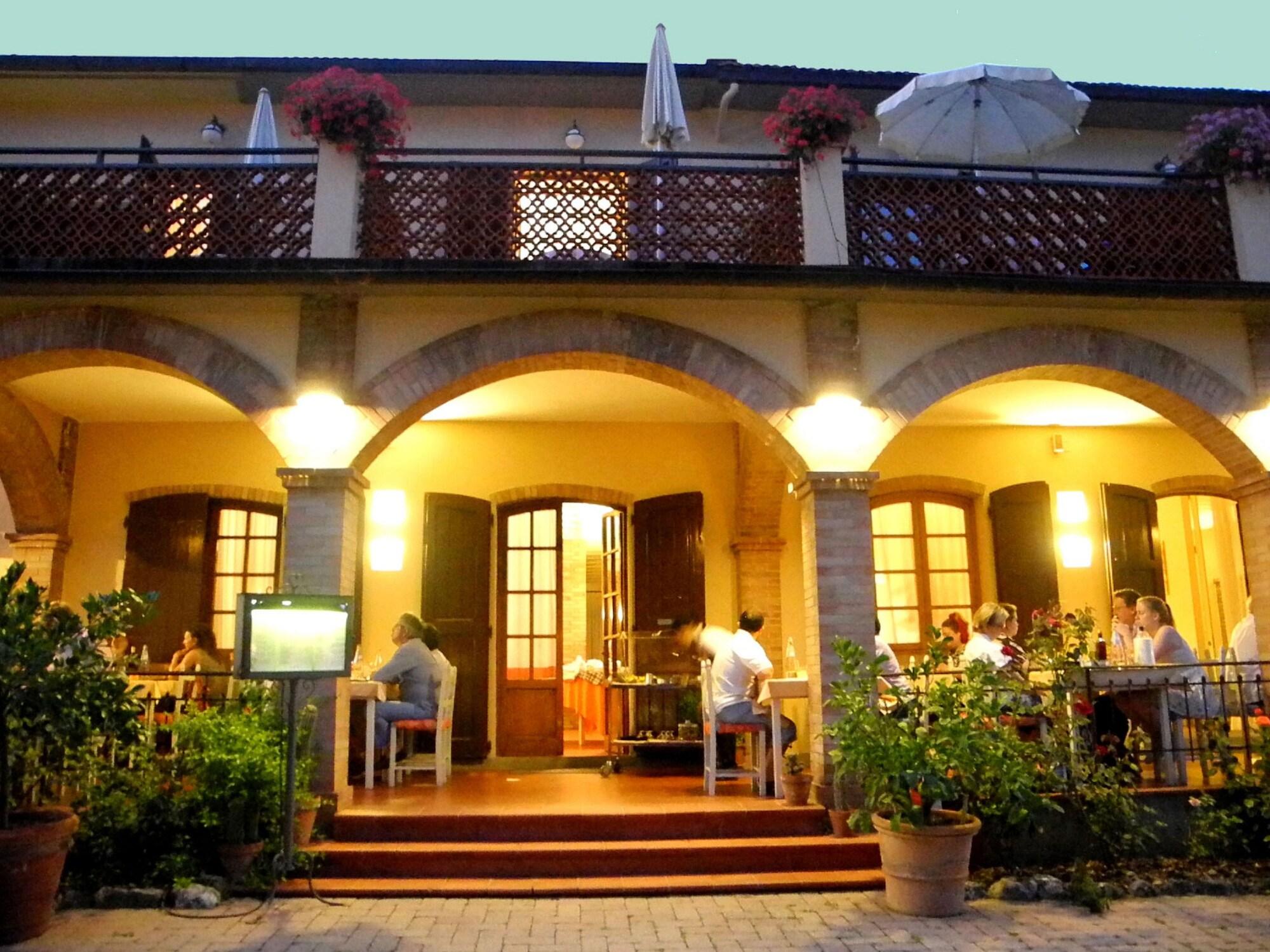 Restaurant Hotel Le Renaie