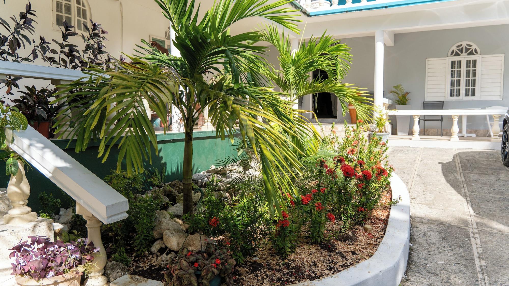 Vista Exterior Match Resort Hotel