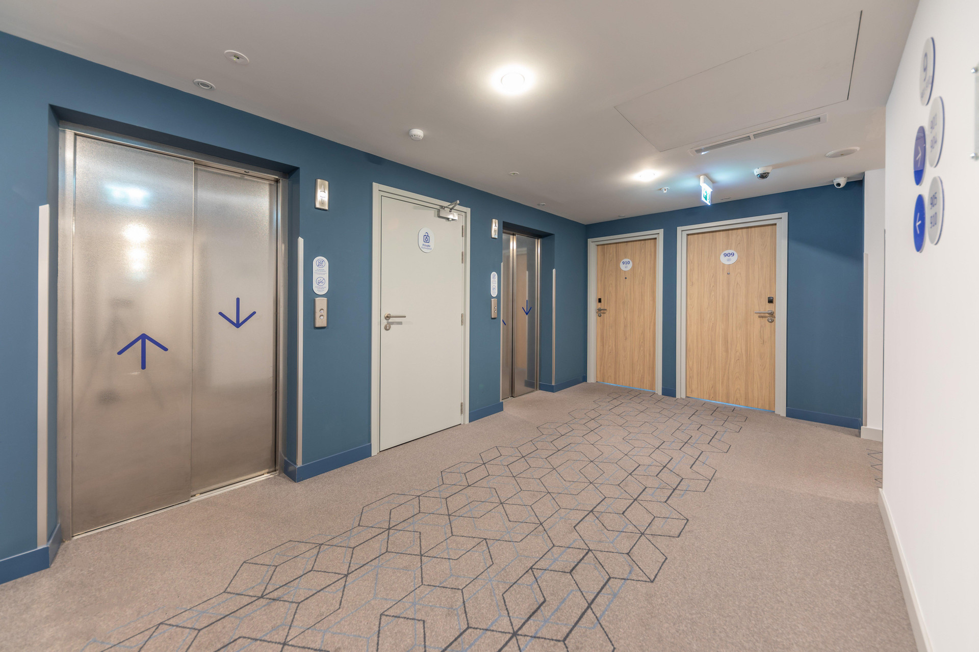 Vista Lobby Holiday Inn Express Yerevan by IHG