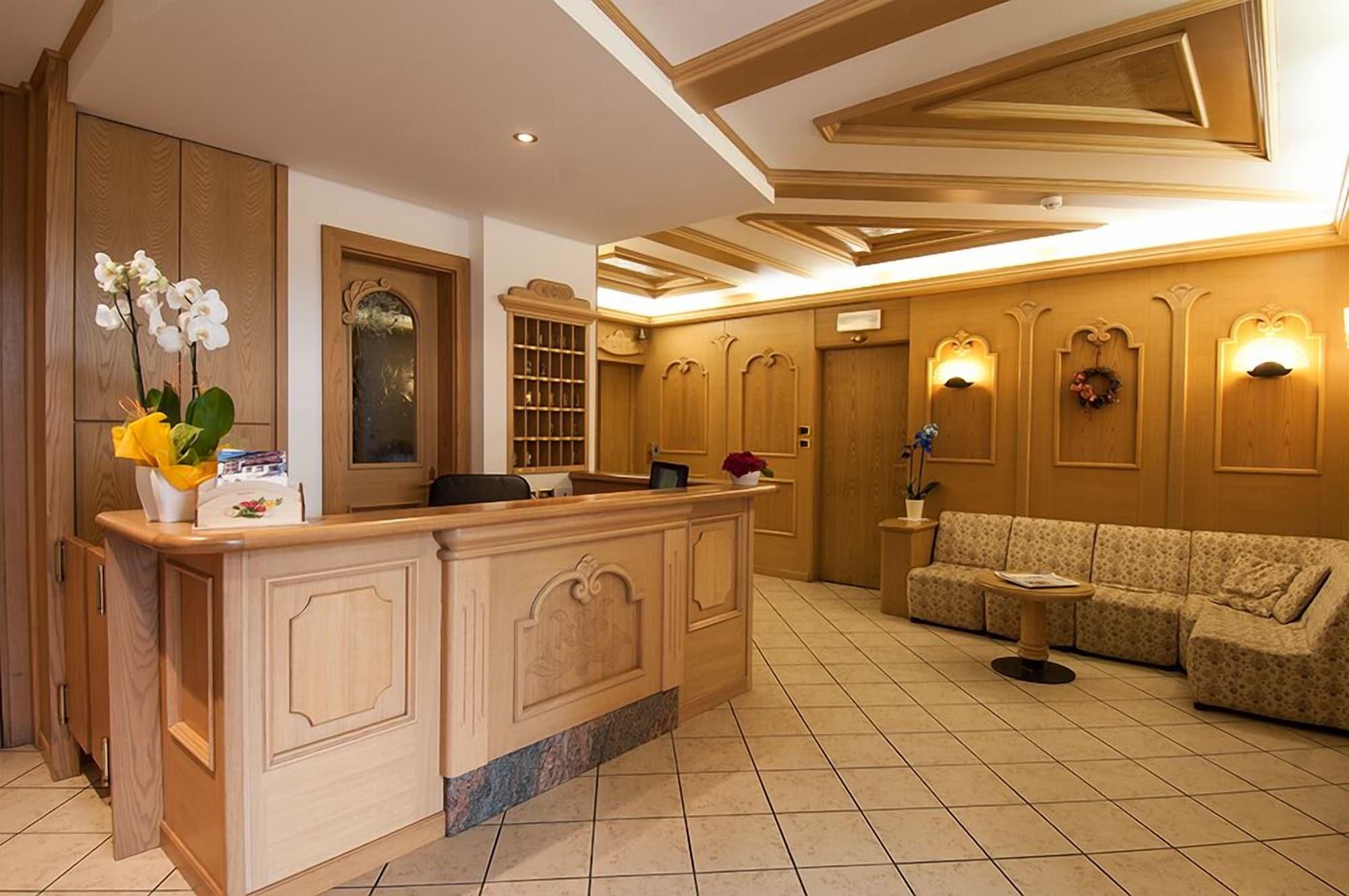 Vista Lobby Alle Due Spade