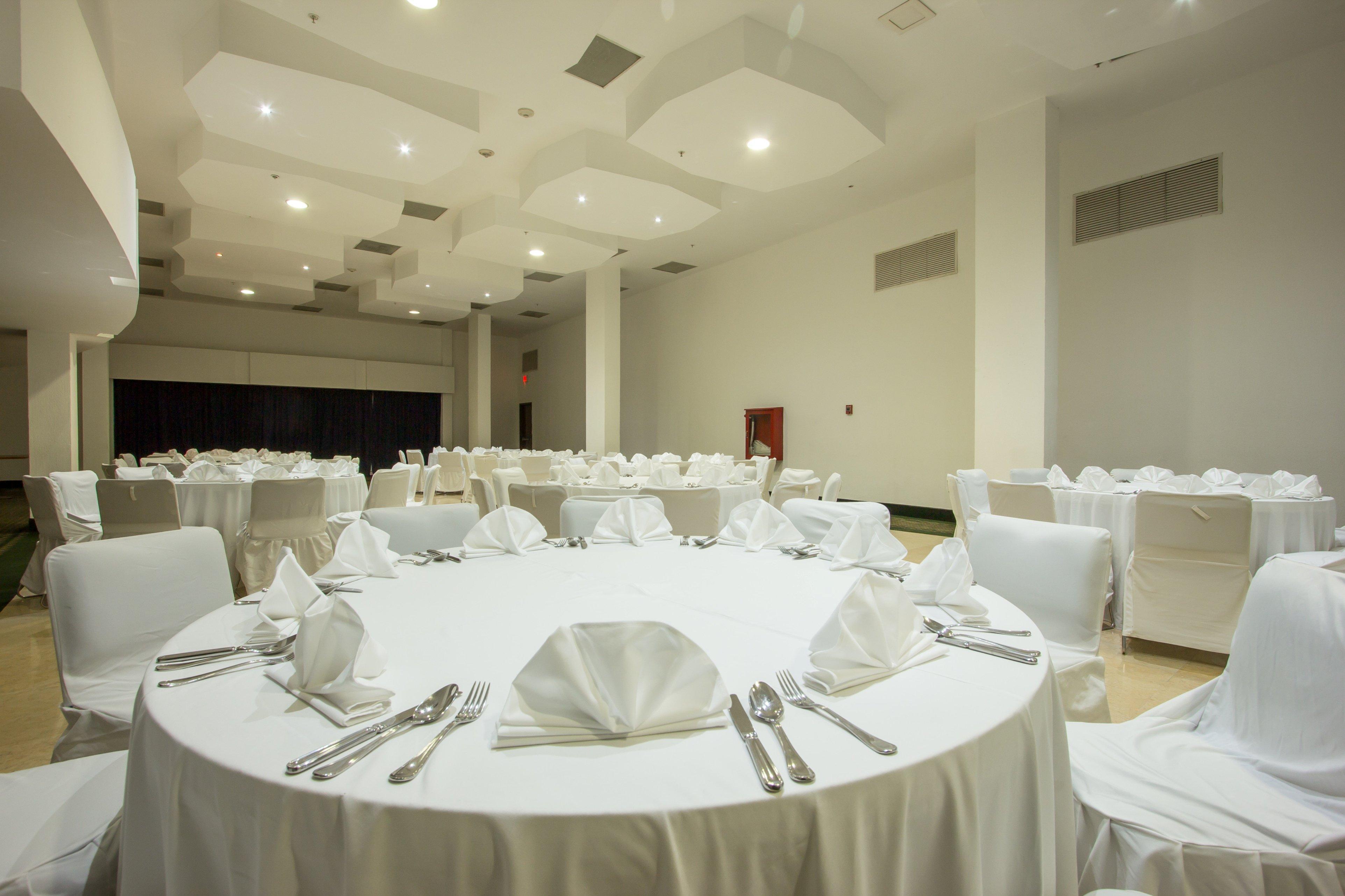 Vista Exterior Holiday Inn Express Nuevo Laredo by IHG