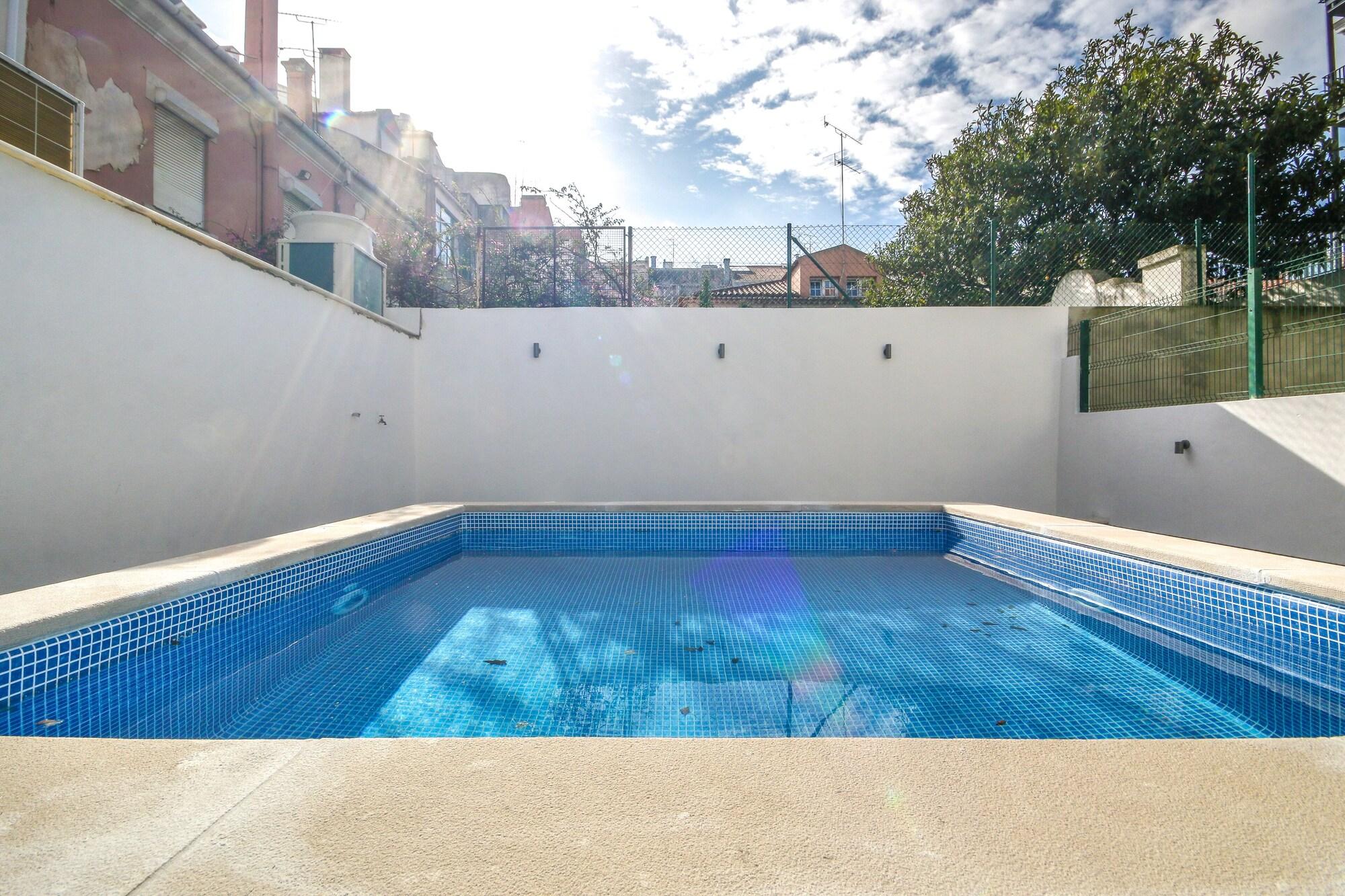 Vista Piscina Saldanha Pool & Garden