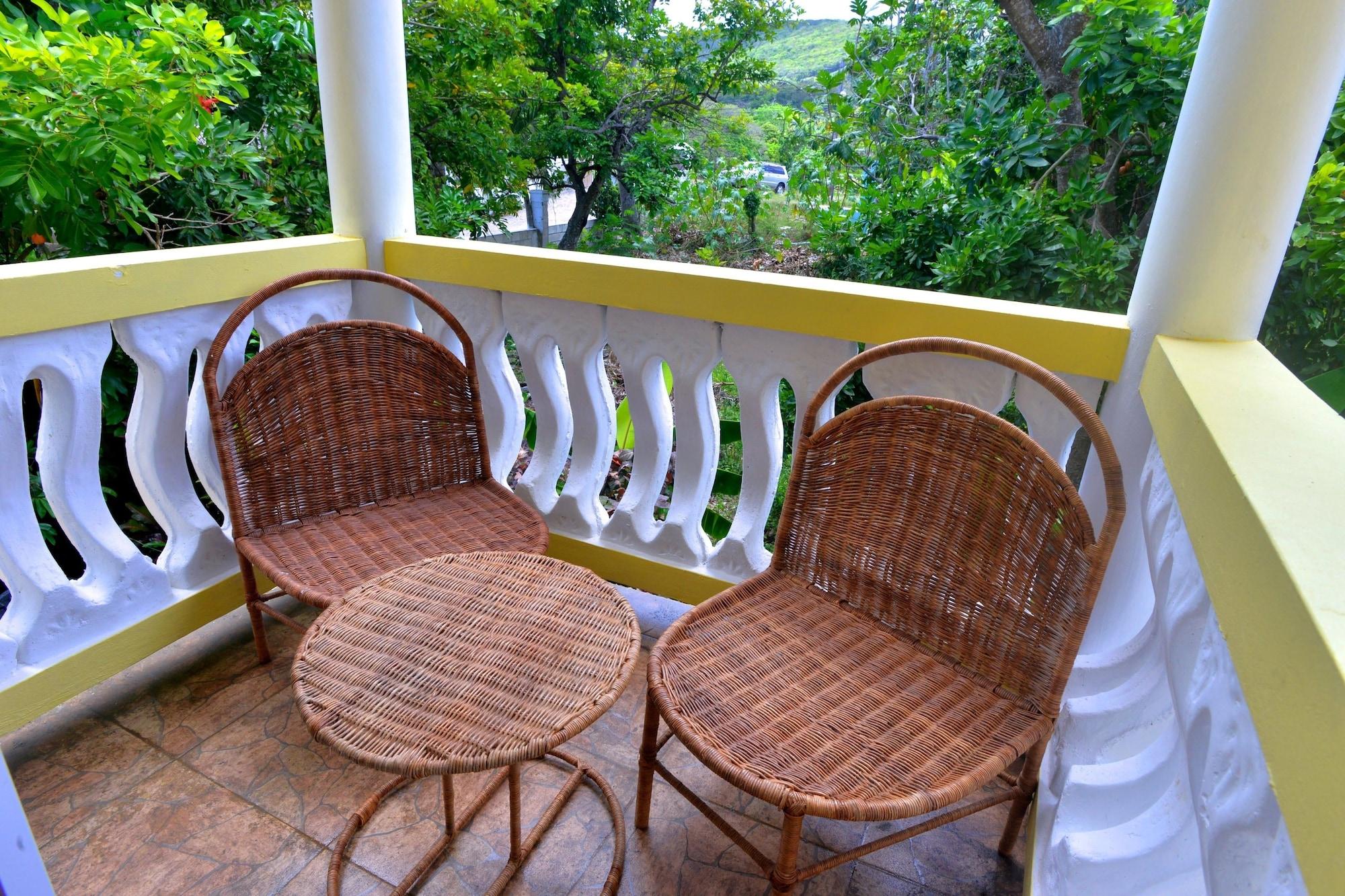 Equipamiento de Habitación Takuma Boutique Hotel Rooms & Suites Jamaica