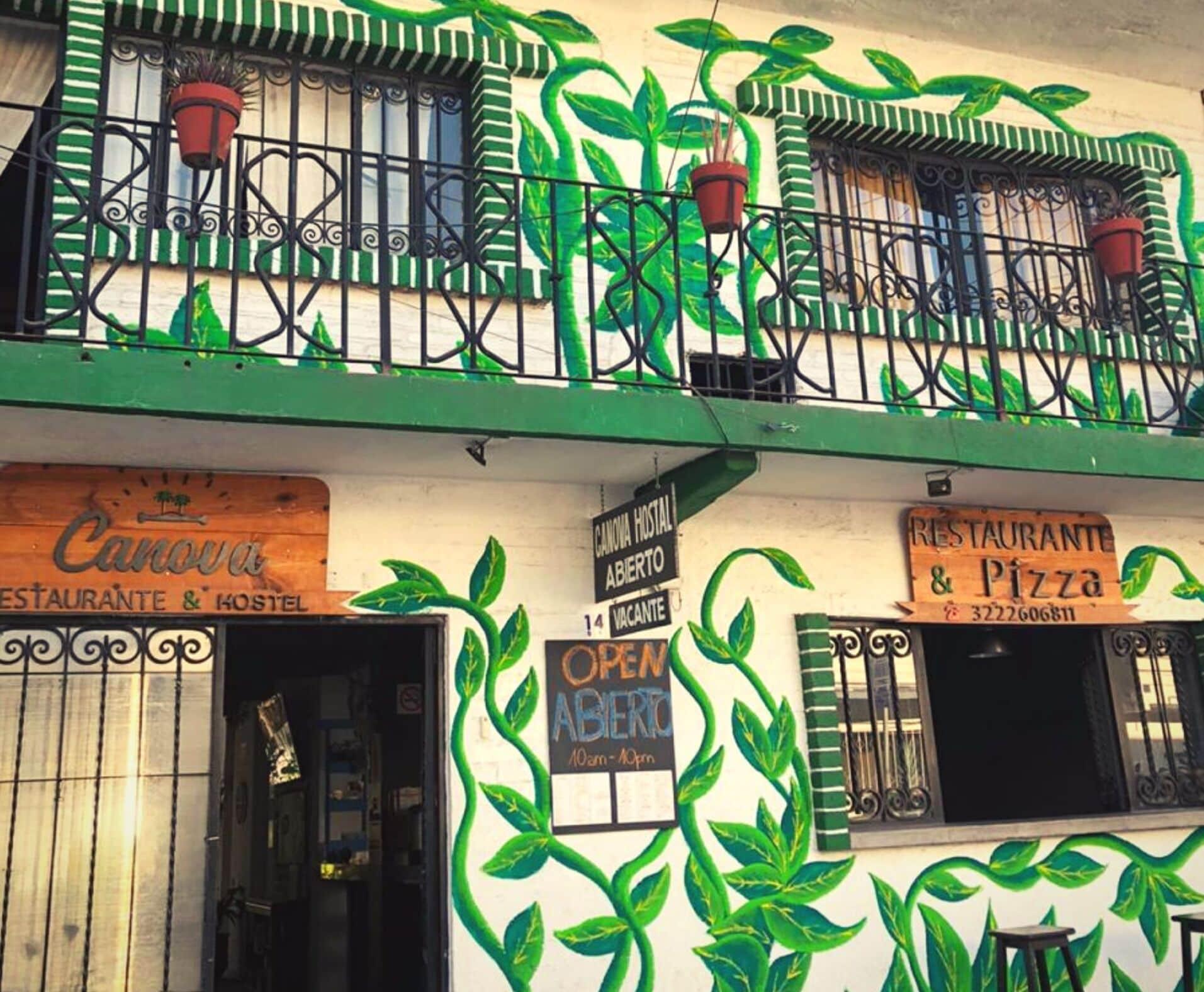 Vista Exterior Canova Hostel & Pizza