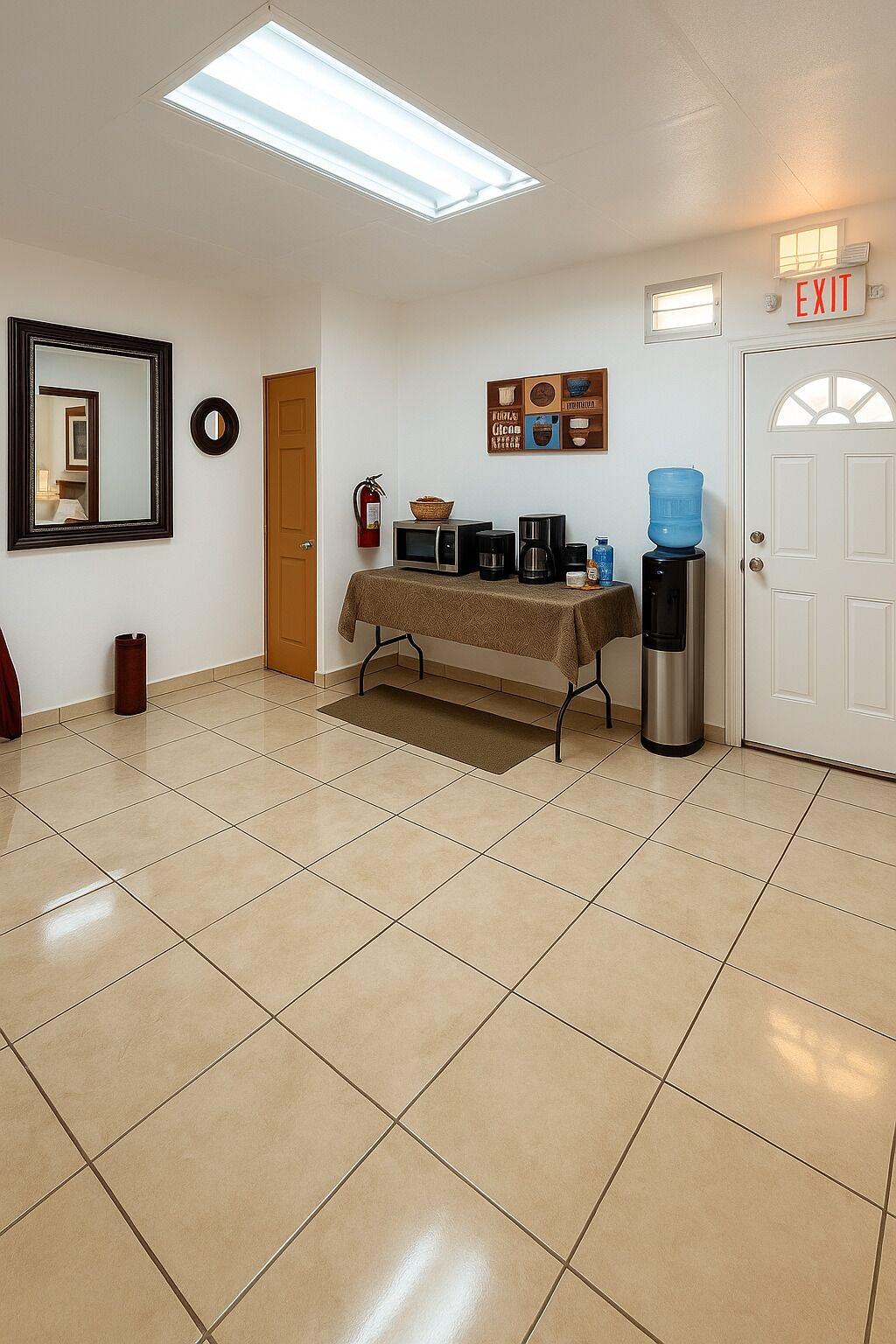 Vista Lobby Great Savannah Inc