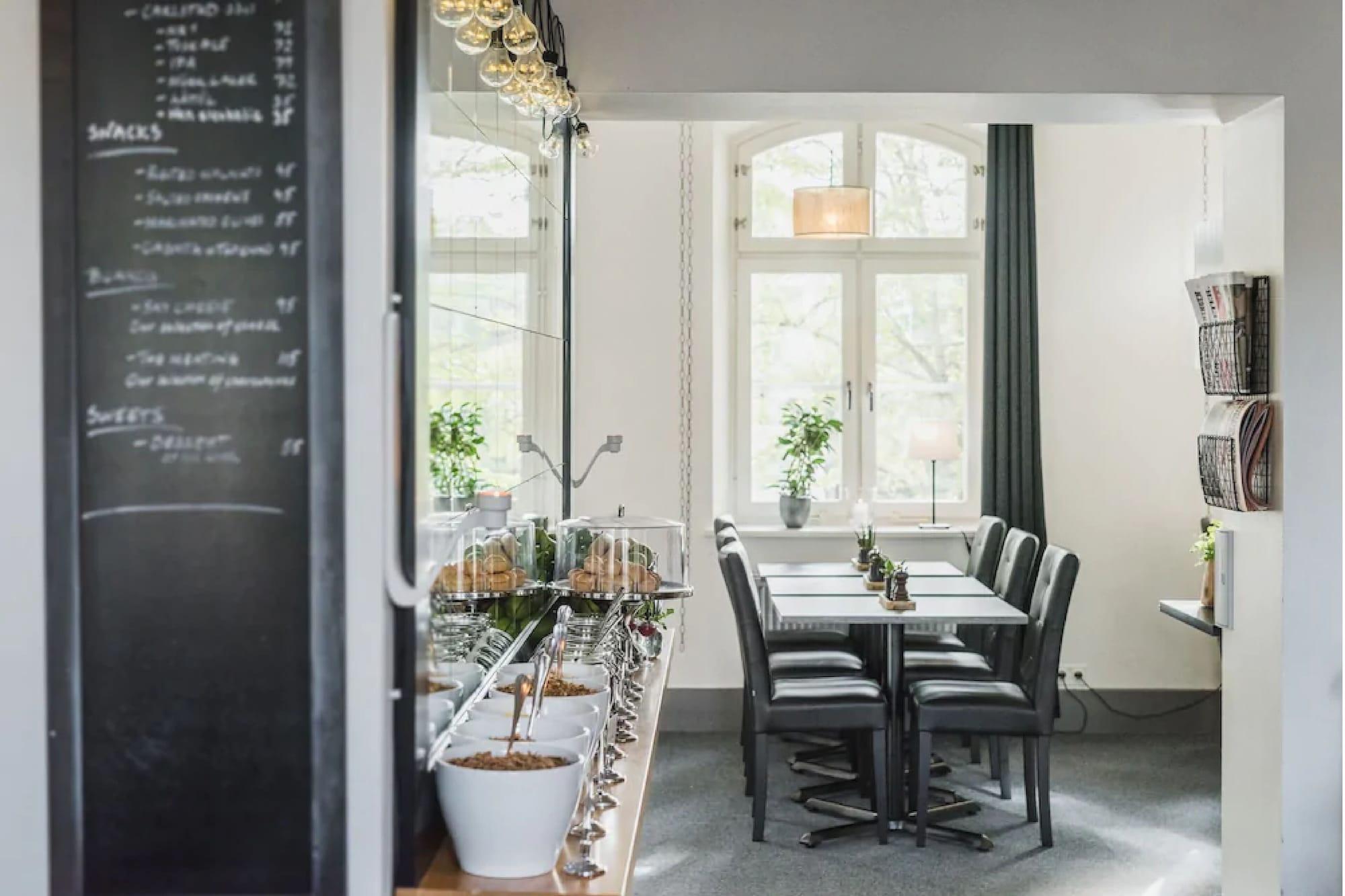 Restaurant Home Hotel Bilan