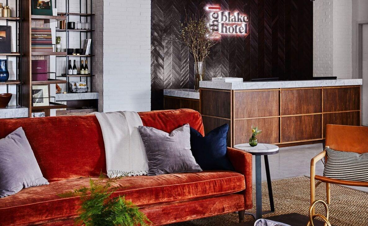 Bar/Salón The Blake Hotel