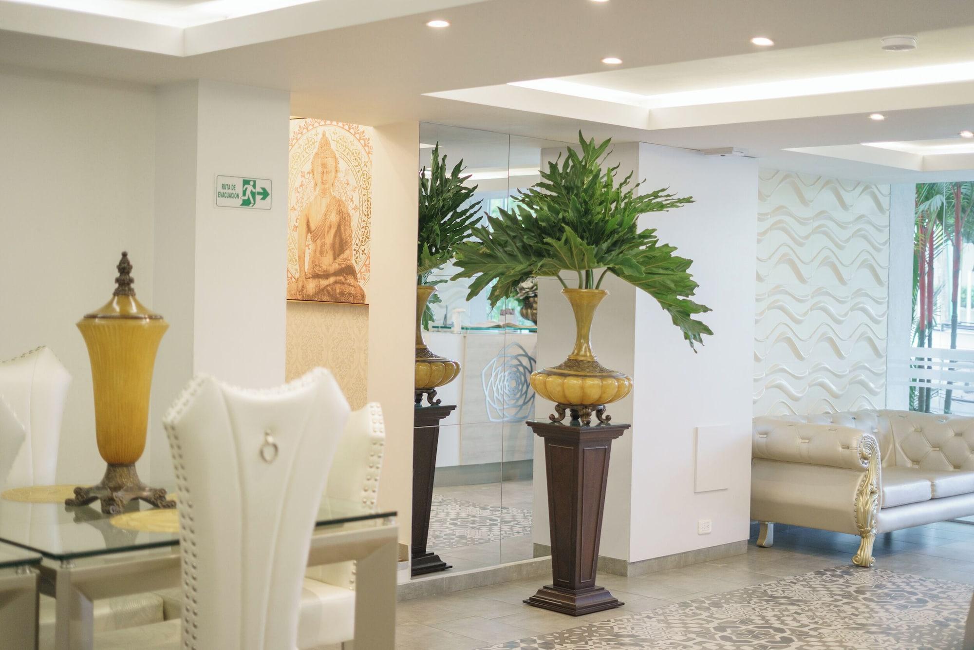 Restaurant RECOVERY HOUSE BY ZENYA HOST