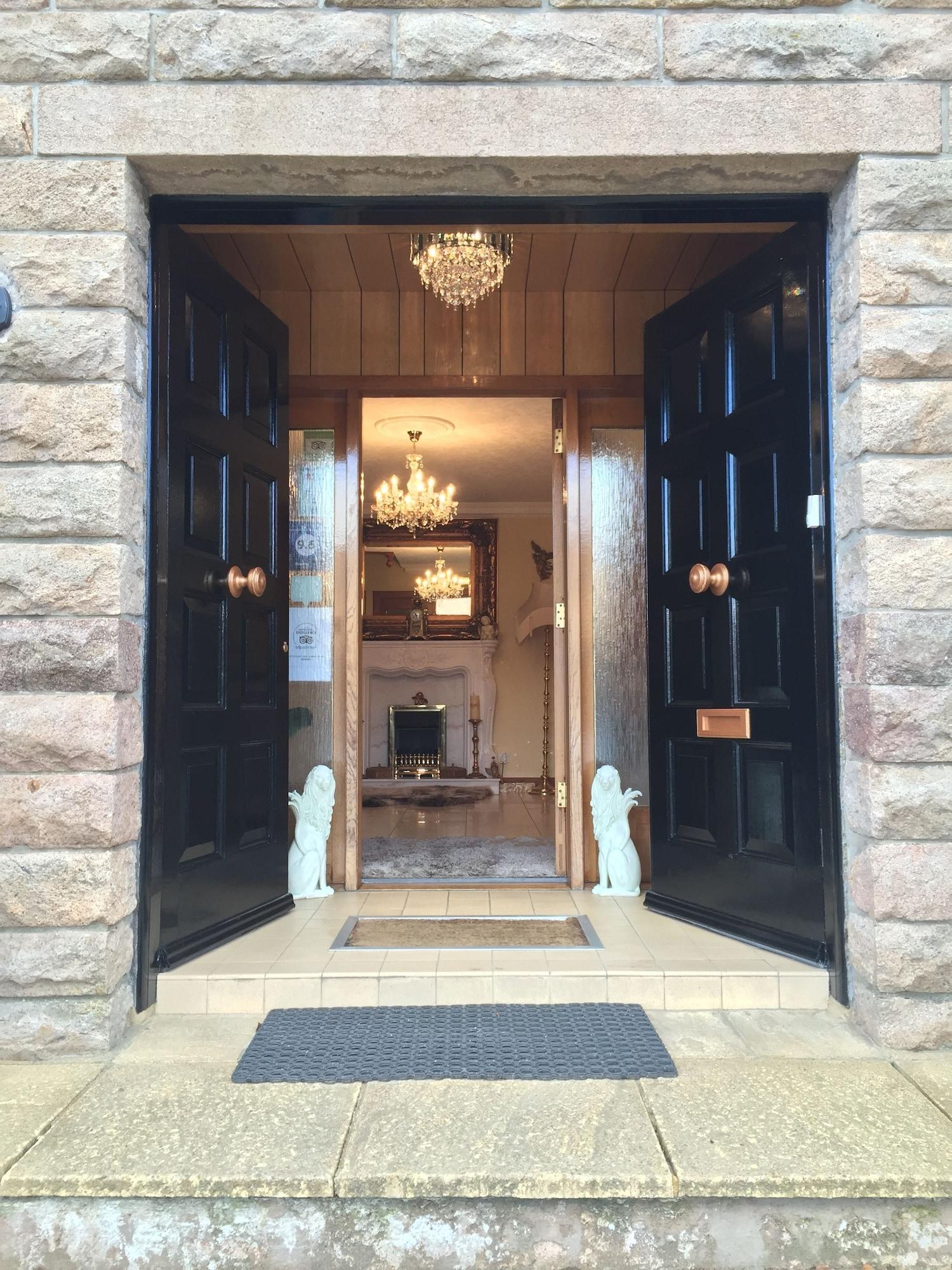 Vista Lobby Westcourt Guest House