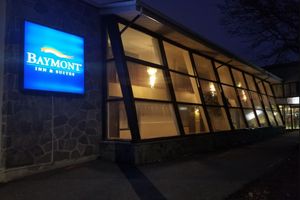 Alojamiento - Baymont by Wyndham Montreal Airport